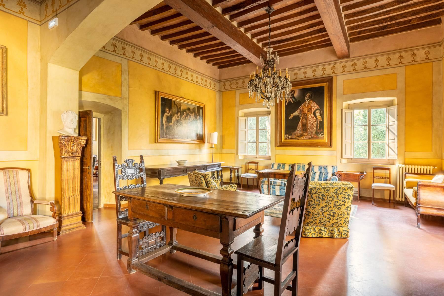 Exceptional 300 hectares hunting and wine estate in Florentine Chianti - 12