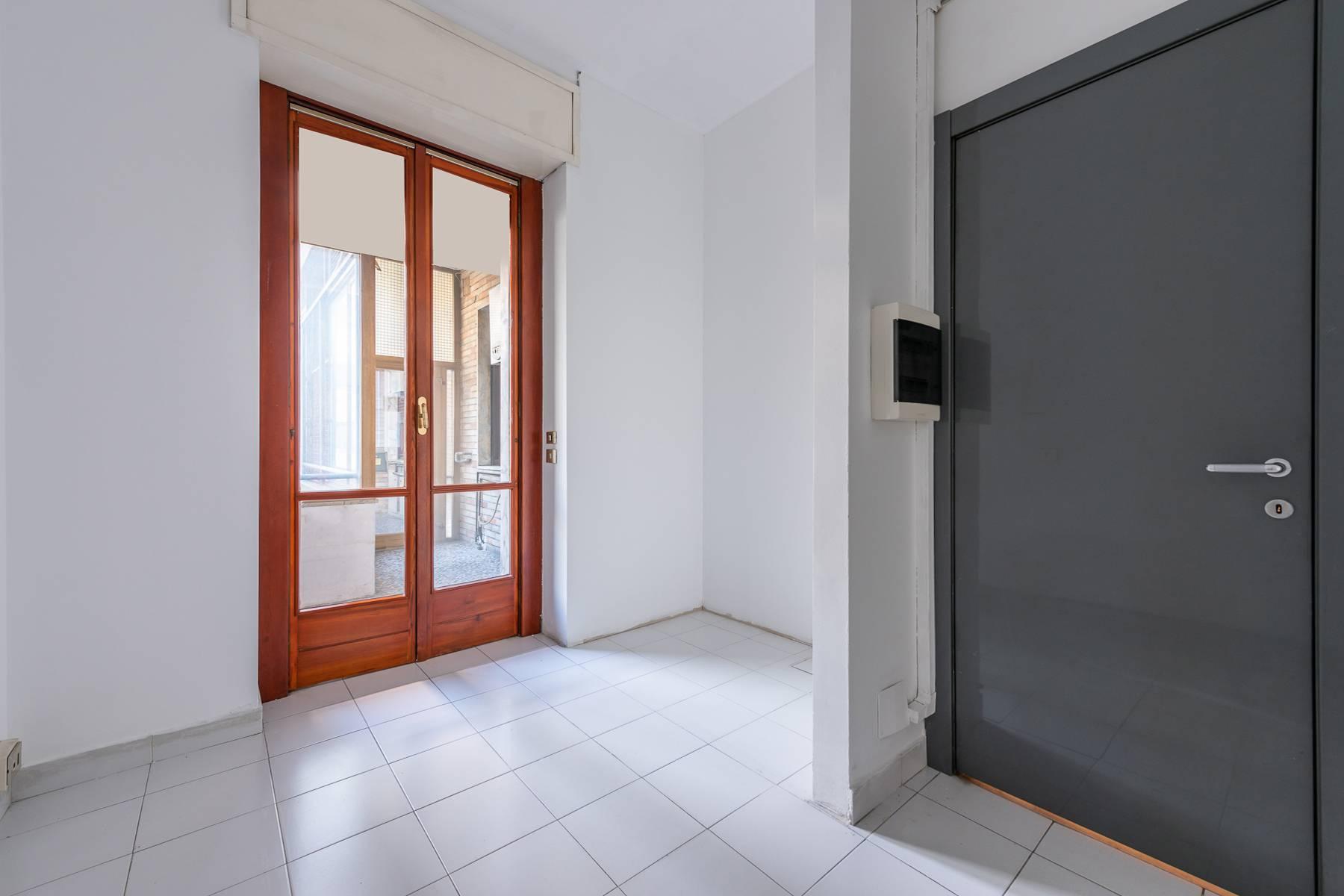 Office of about 200 square meters for rent in the Court area - 29