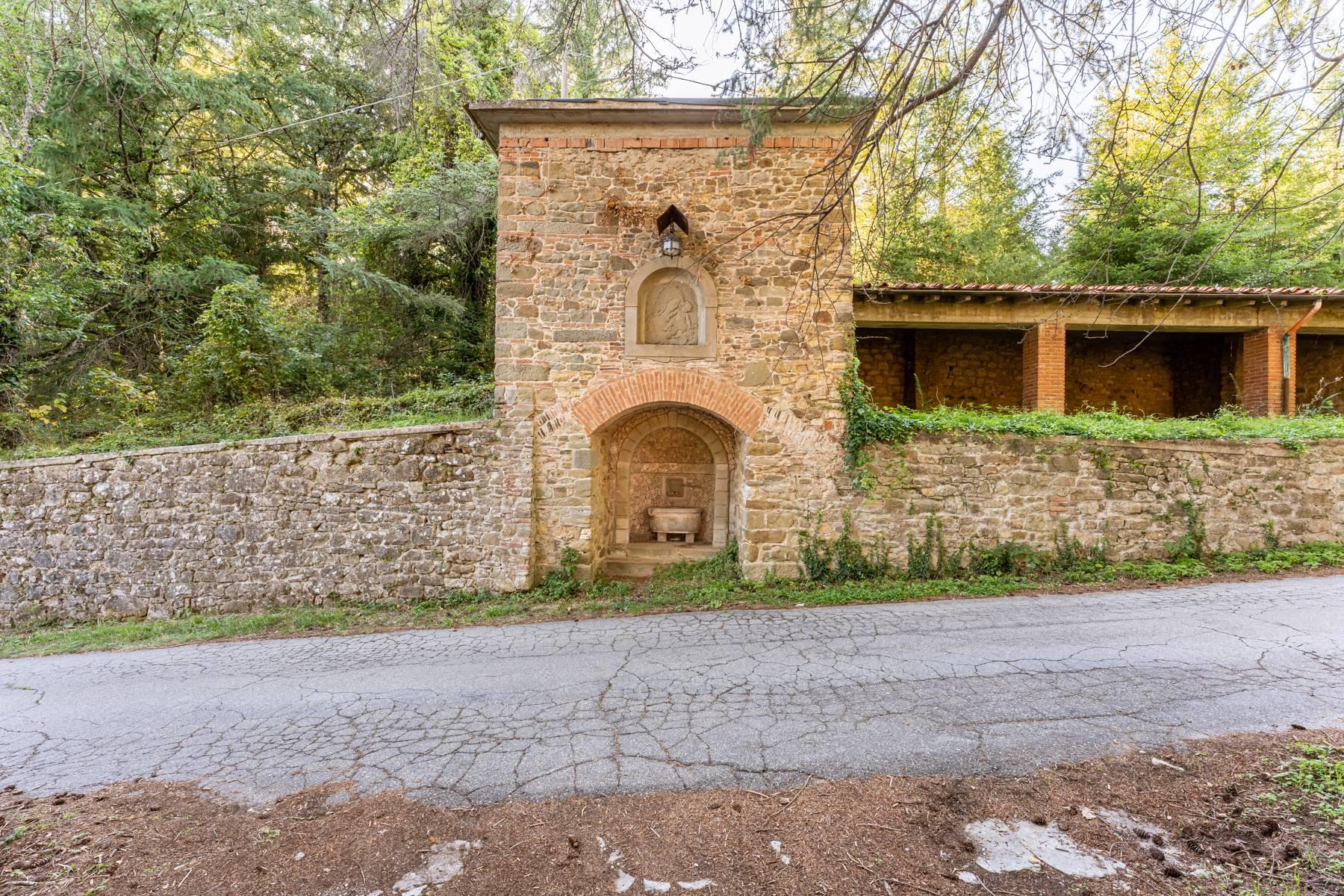 Maestosa villa del XVI secolo nella campagna Toscana - 31