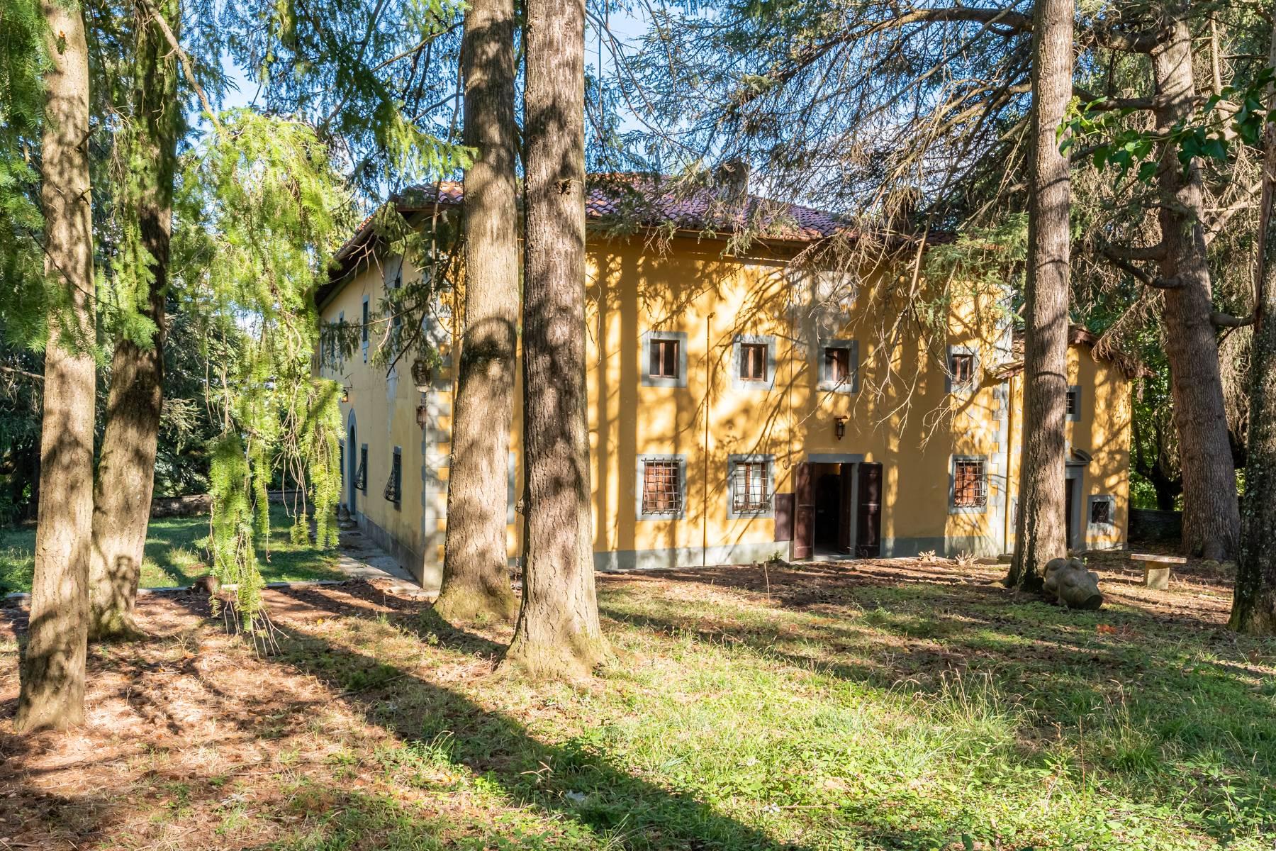 Majestätische Villa aus dem 16. Jahrhundert auf dem toskanischen Land - 25