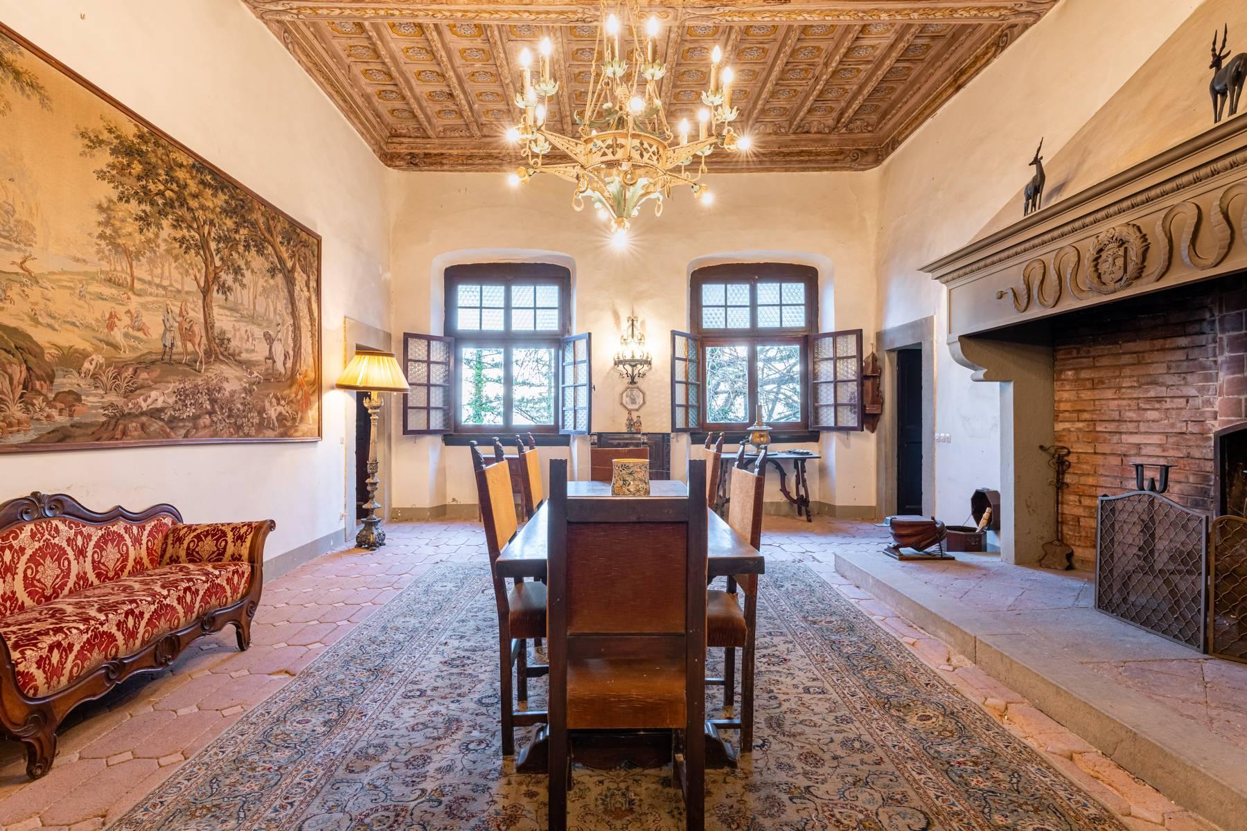 Majestic 16th century villa in the Tuscan countryside - 1