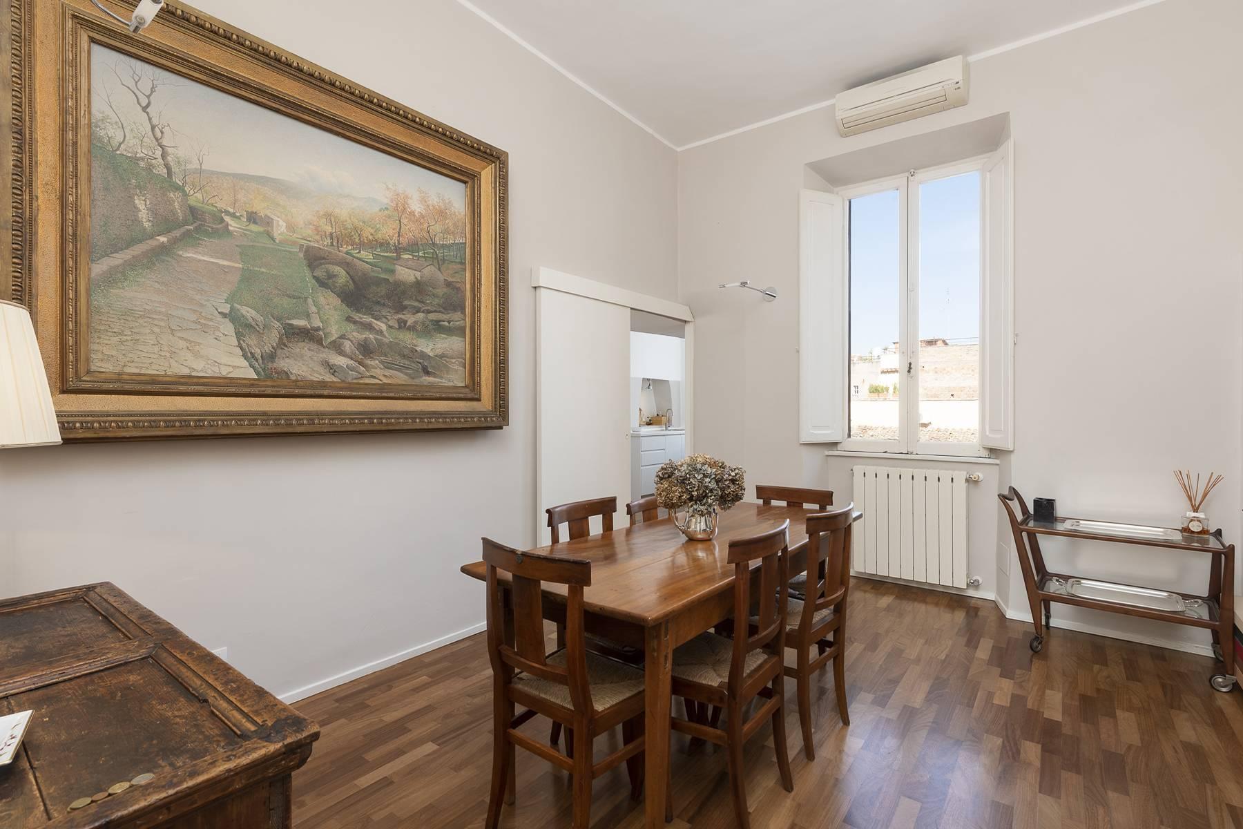 Luminoso appartamento nel cuore di Trastevere, in vendita, Roma | Sotheby’s Realty Italy - 6