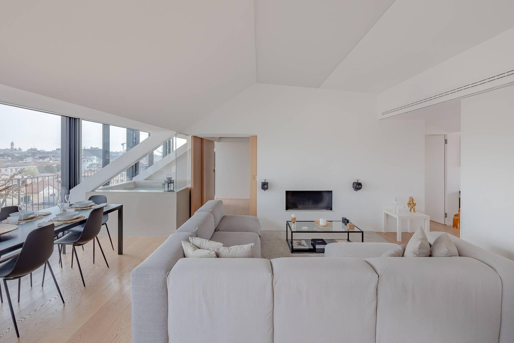 Super modern penthouse in Garibaldi - 1
