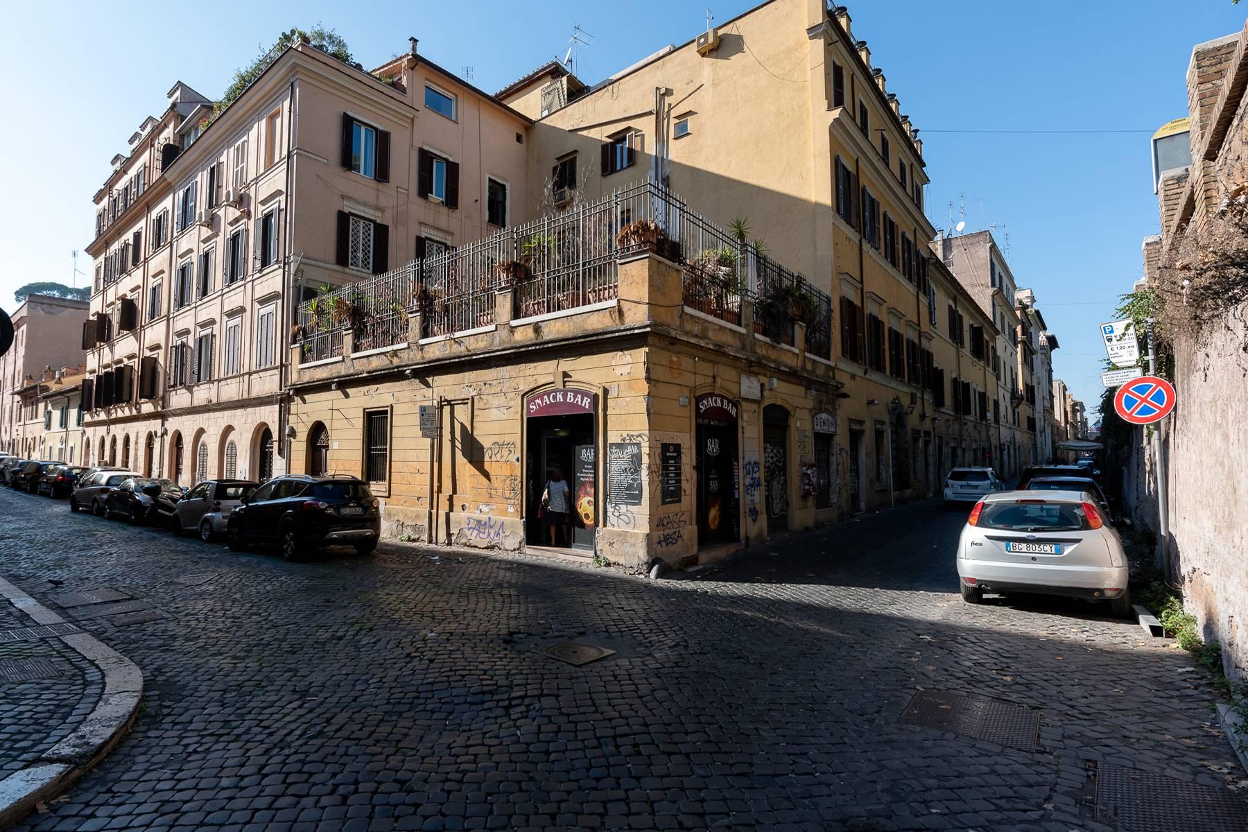 Luminoso appartamento nel cuore di Trastevere, in vendita, Roma | Sotheby’s Realty Italy - 15