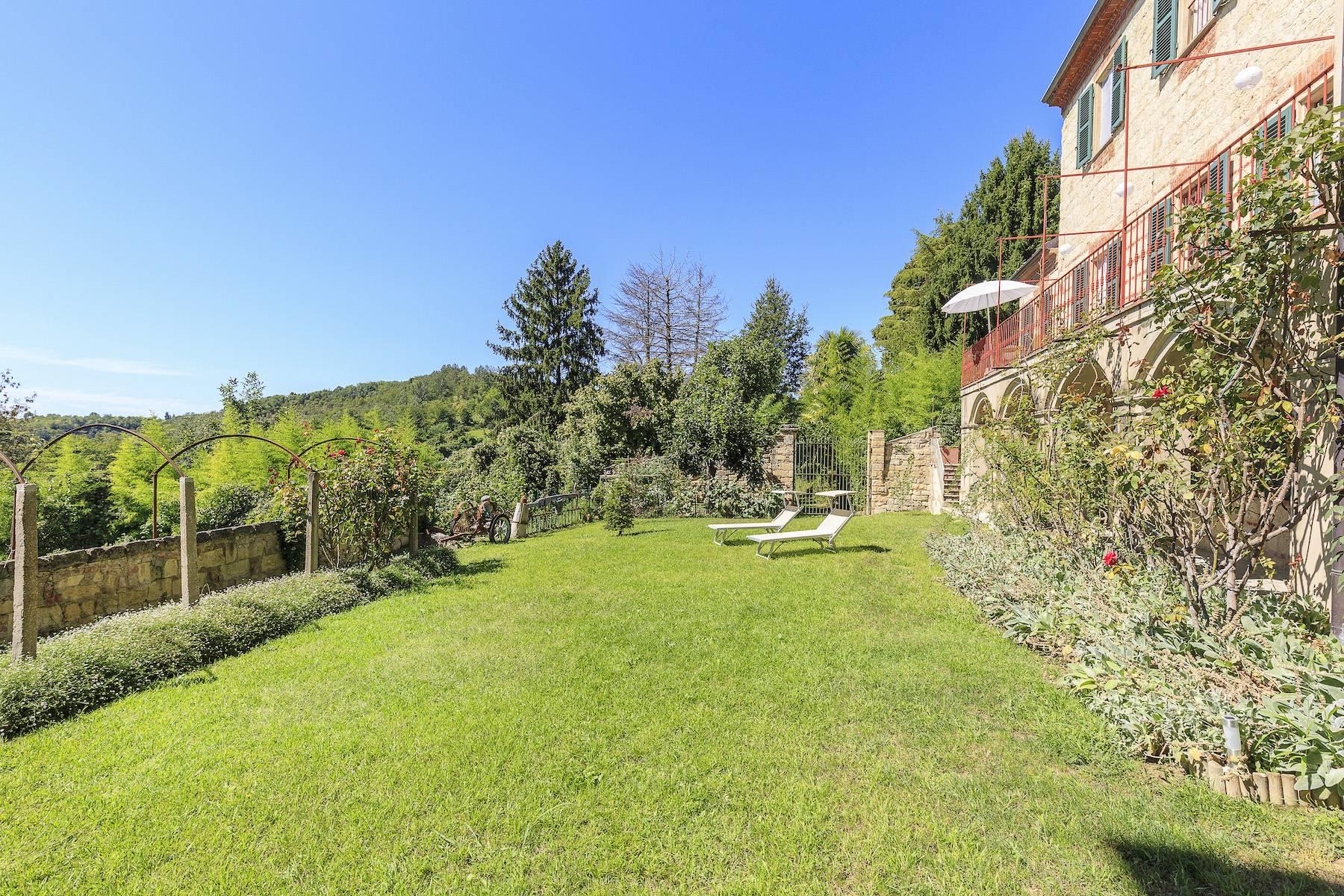 Enchanting historic residence inserted in the center of a suggestive Borgo del Monferrato - 30