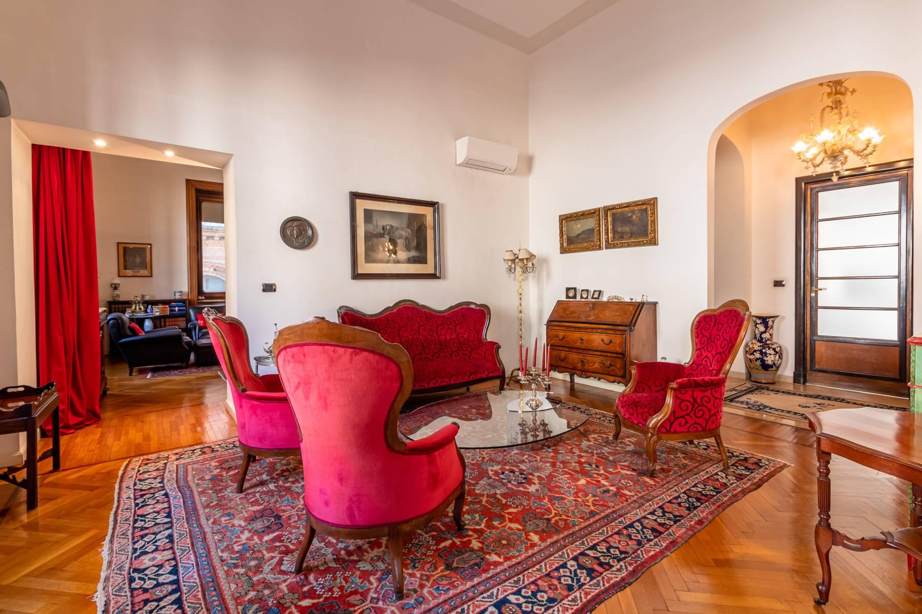 Elegante appartamento in centro a Torino - 10