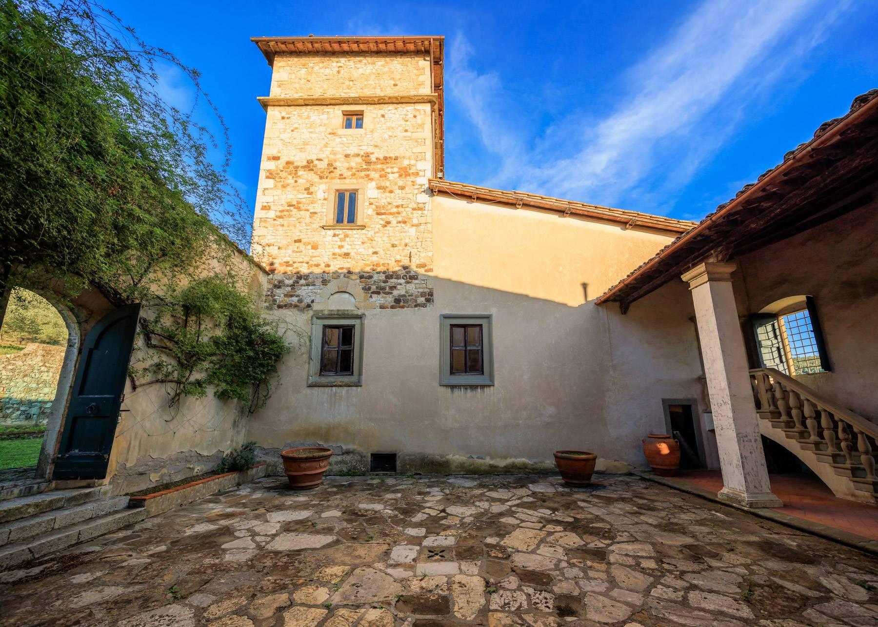 Large period farmhouse in the most renowned olive production area close to Florence - 29