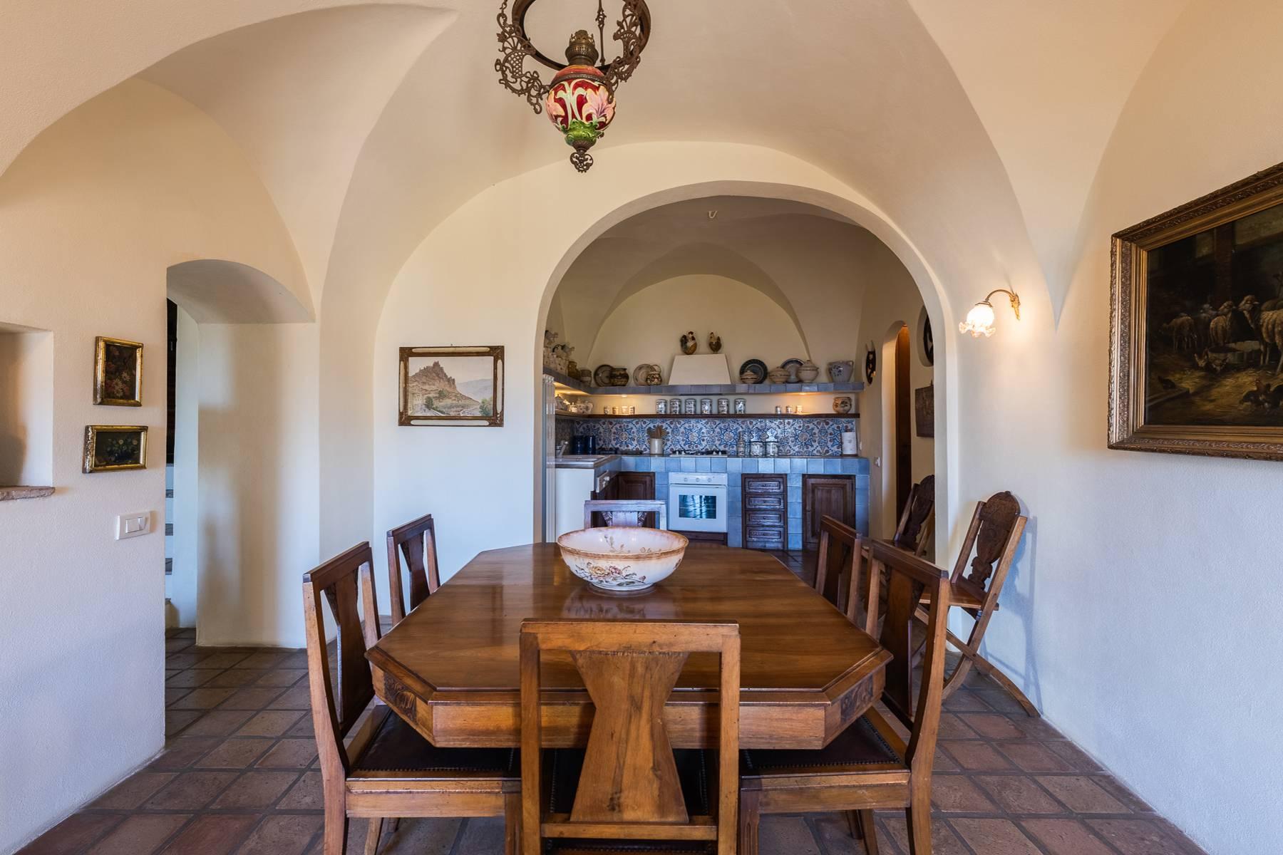 Villa di charme in Torre Saracena inserita in piccolo borgo storico sopra Sanremo - Asta tra privati - 16