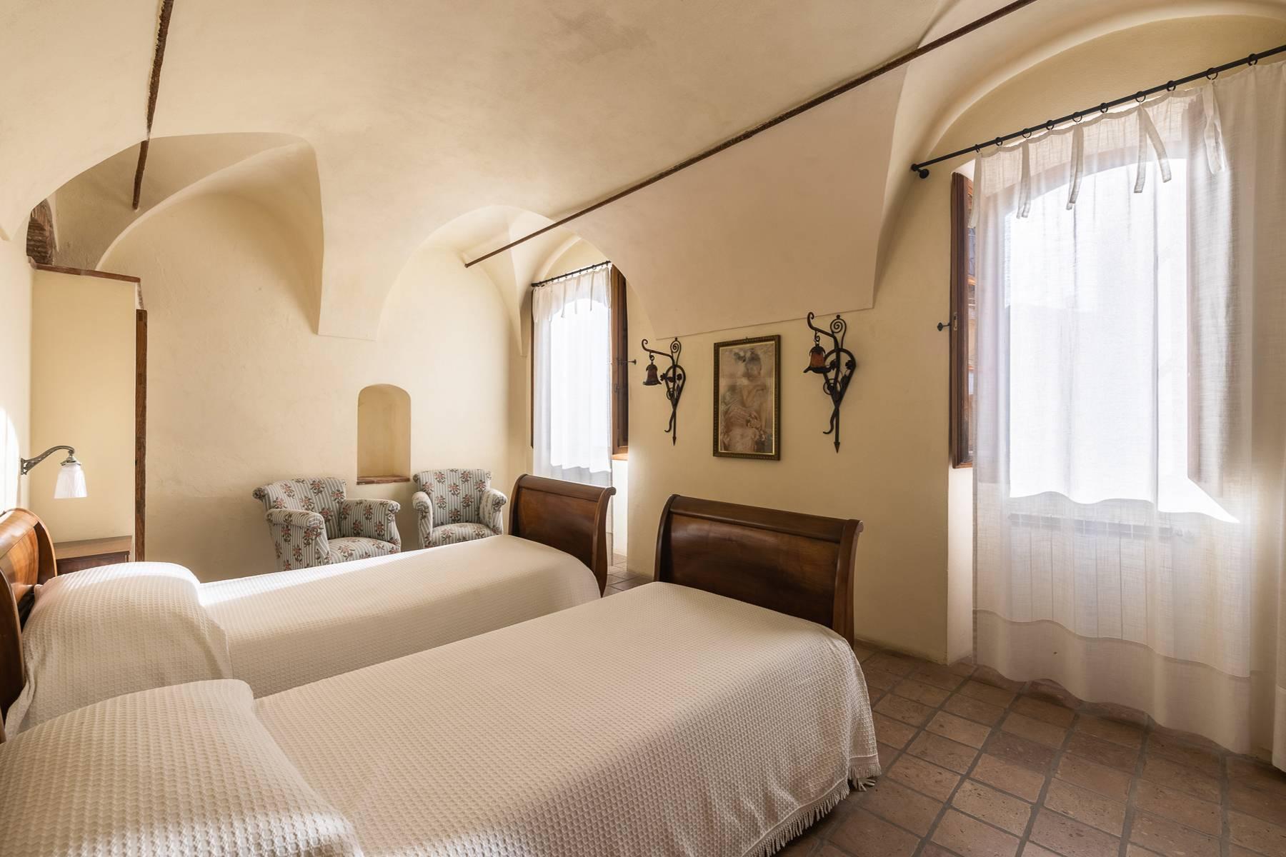 Villa di charme in Torre Saracena inserita in piccolo borgo storico sopra Sanremo - Asta tra privati - 35
