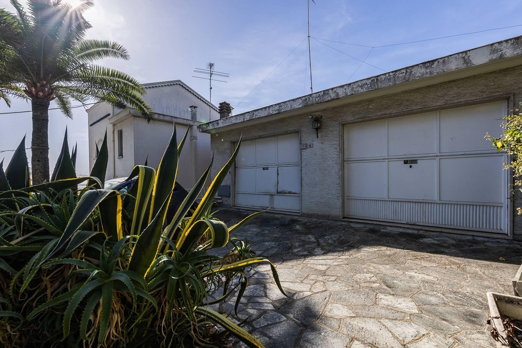 Villa with private garden in Sanremo - 30