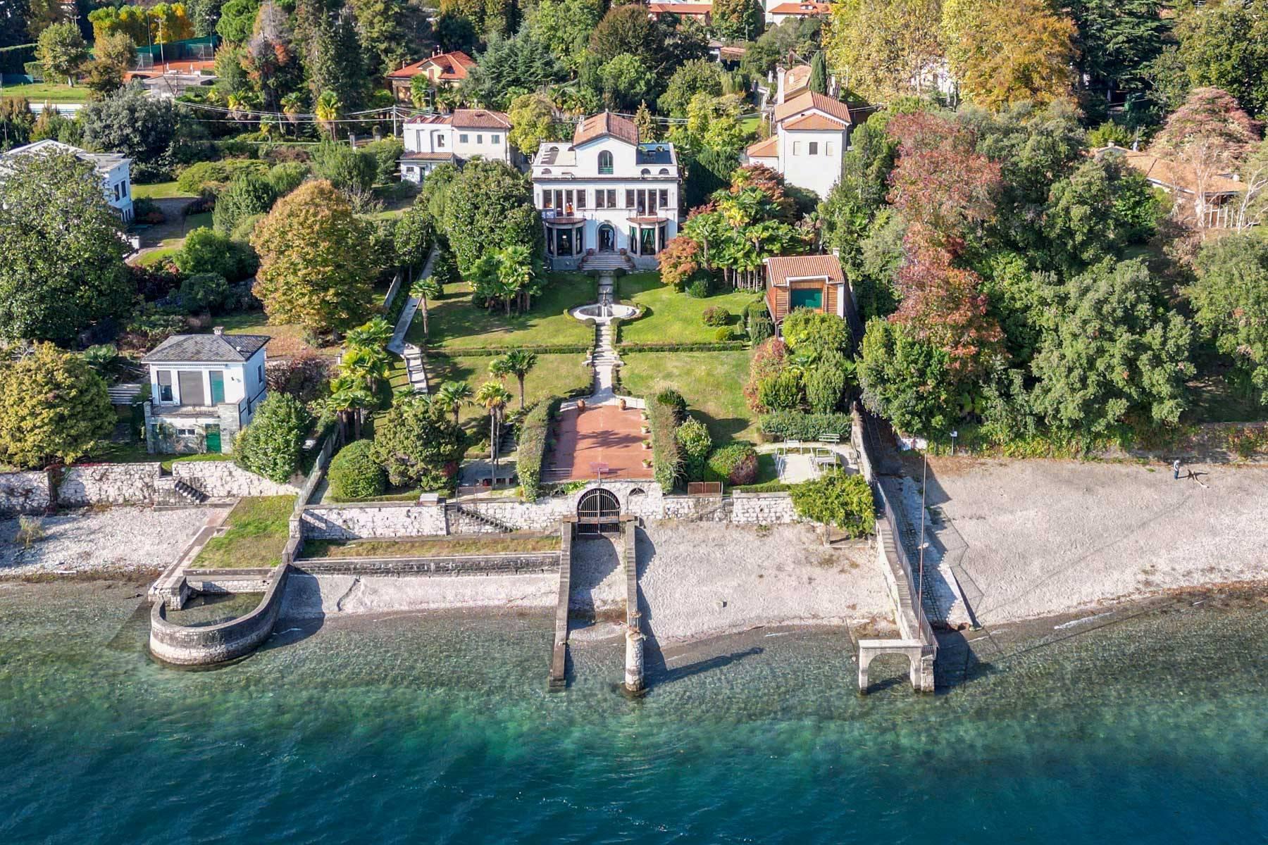 Living pieds dans l'eau on Lake Maggiore - 19
