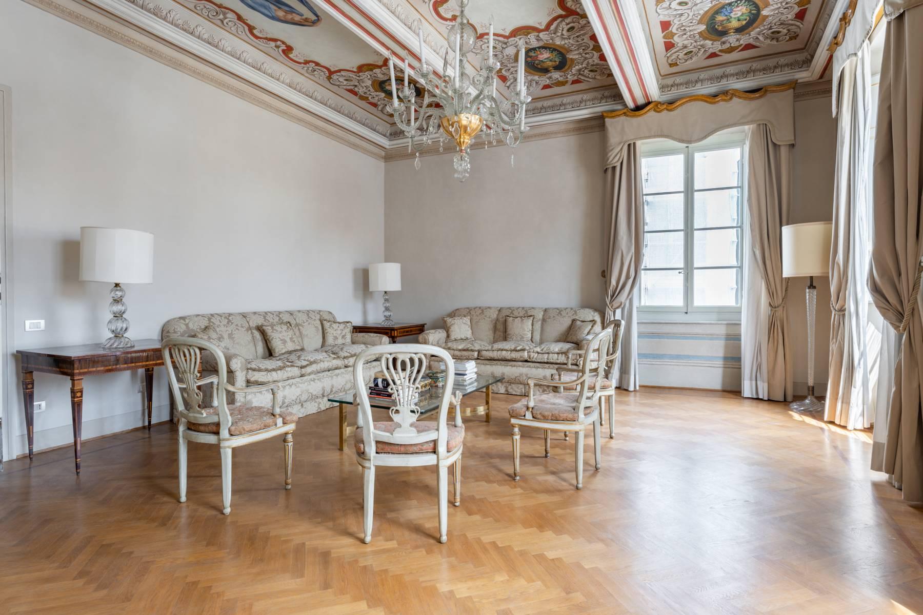 Elegant apartment in the heart of Lucca - 36