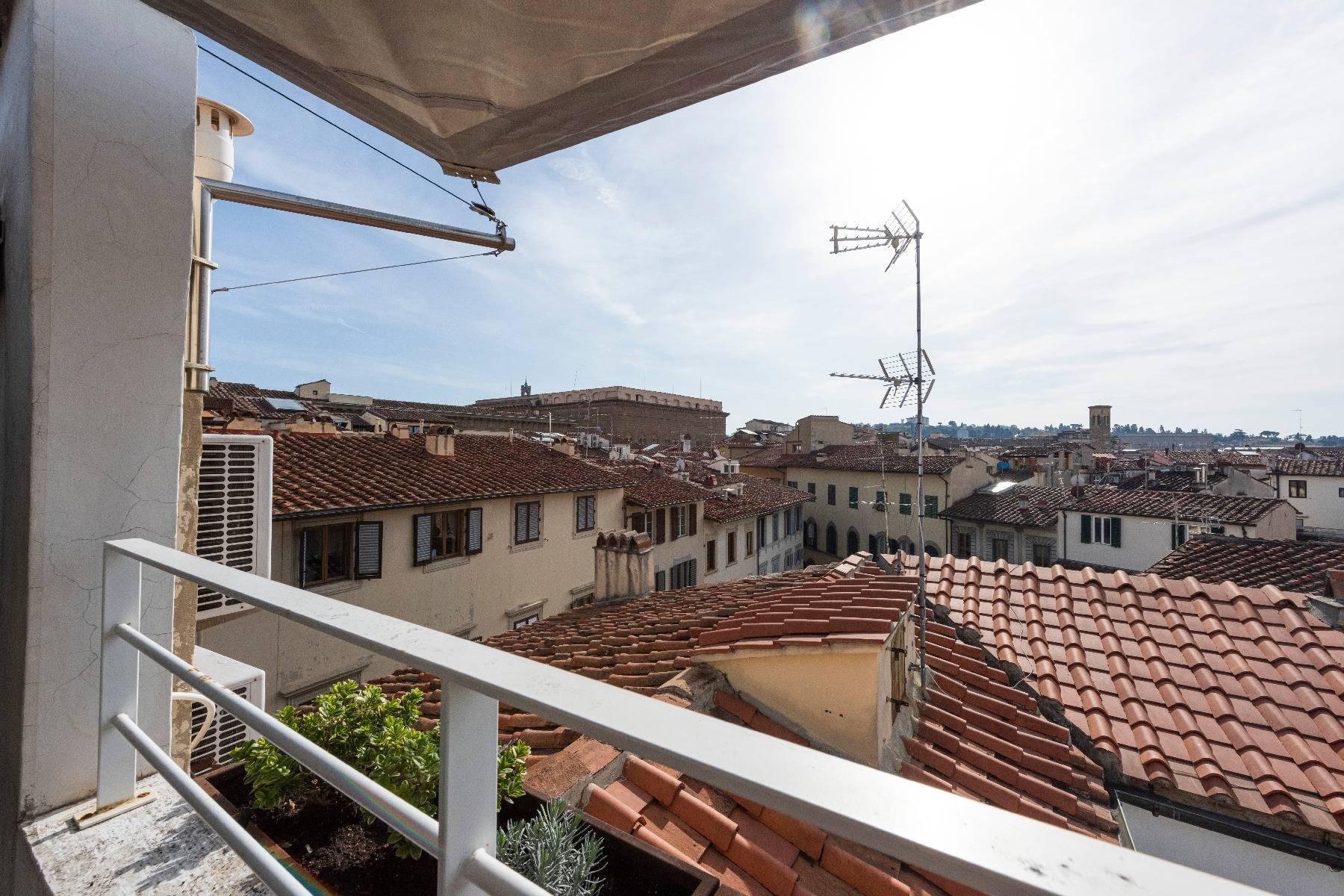 Penthouse in the heart of the historic center of Florence - 22