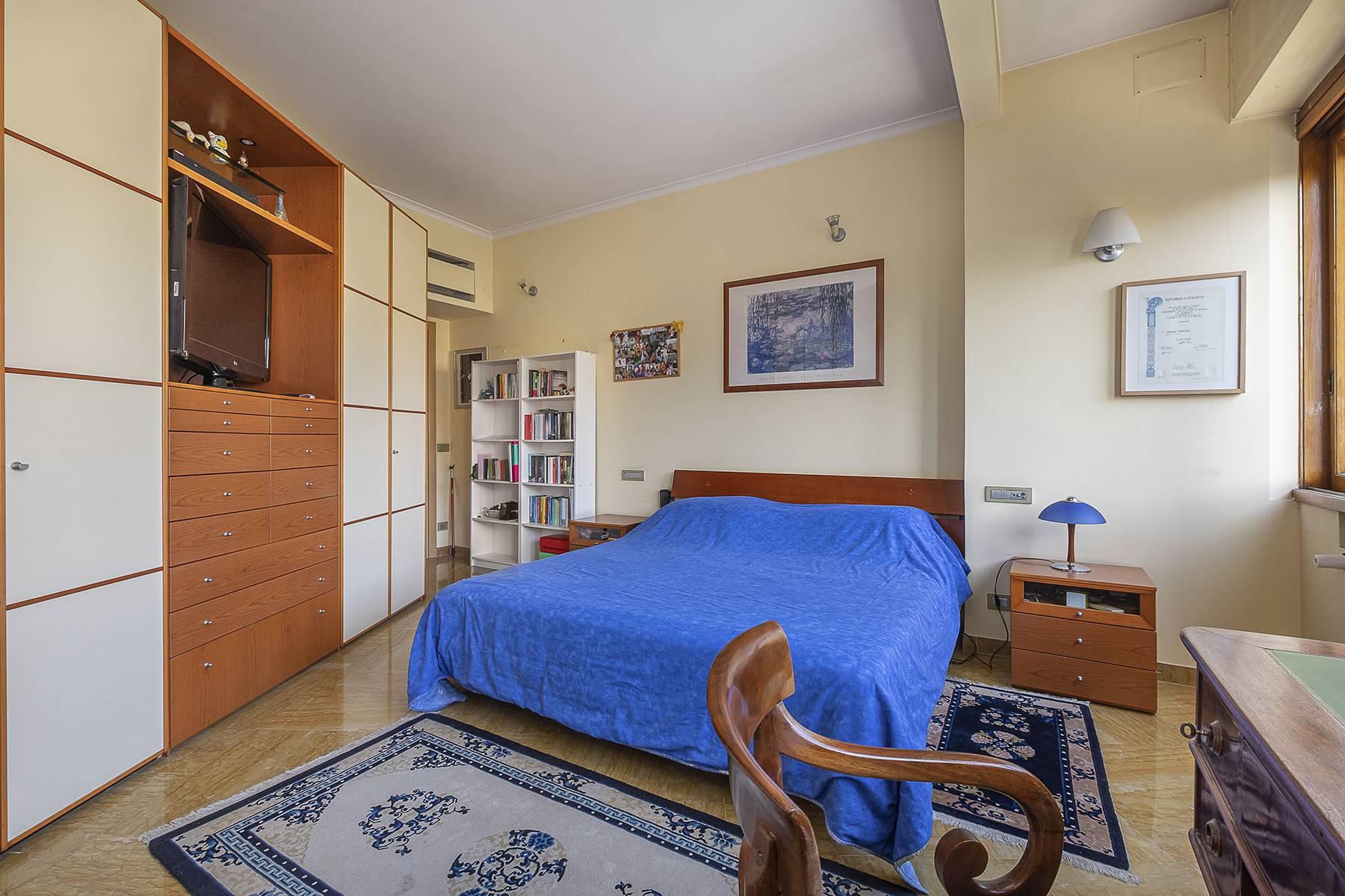 Ampio e panoramico  appartamento nell'elegante quartiere Della Vittoria - 8