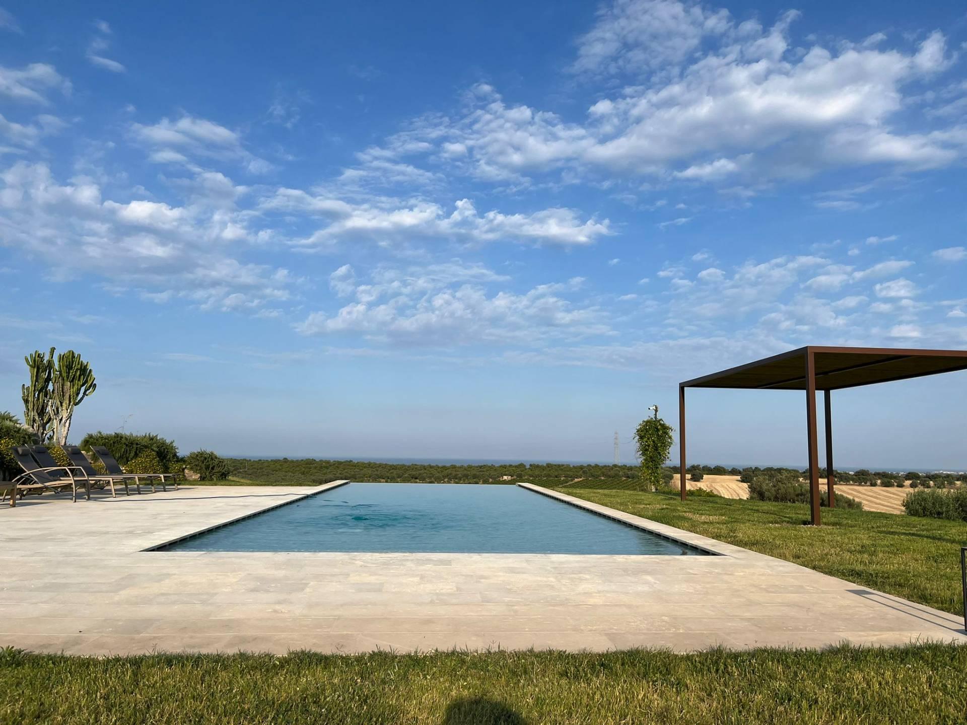 Luxury modern villa design in Noto - 32