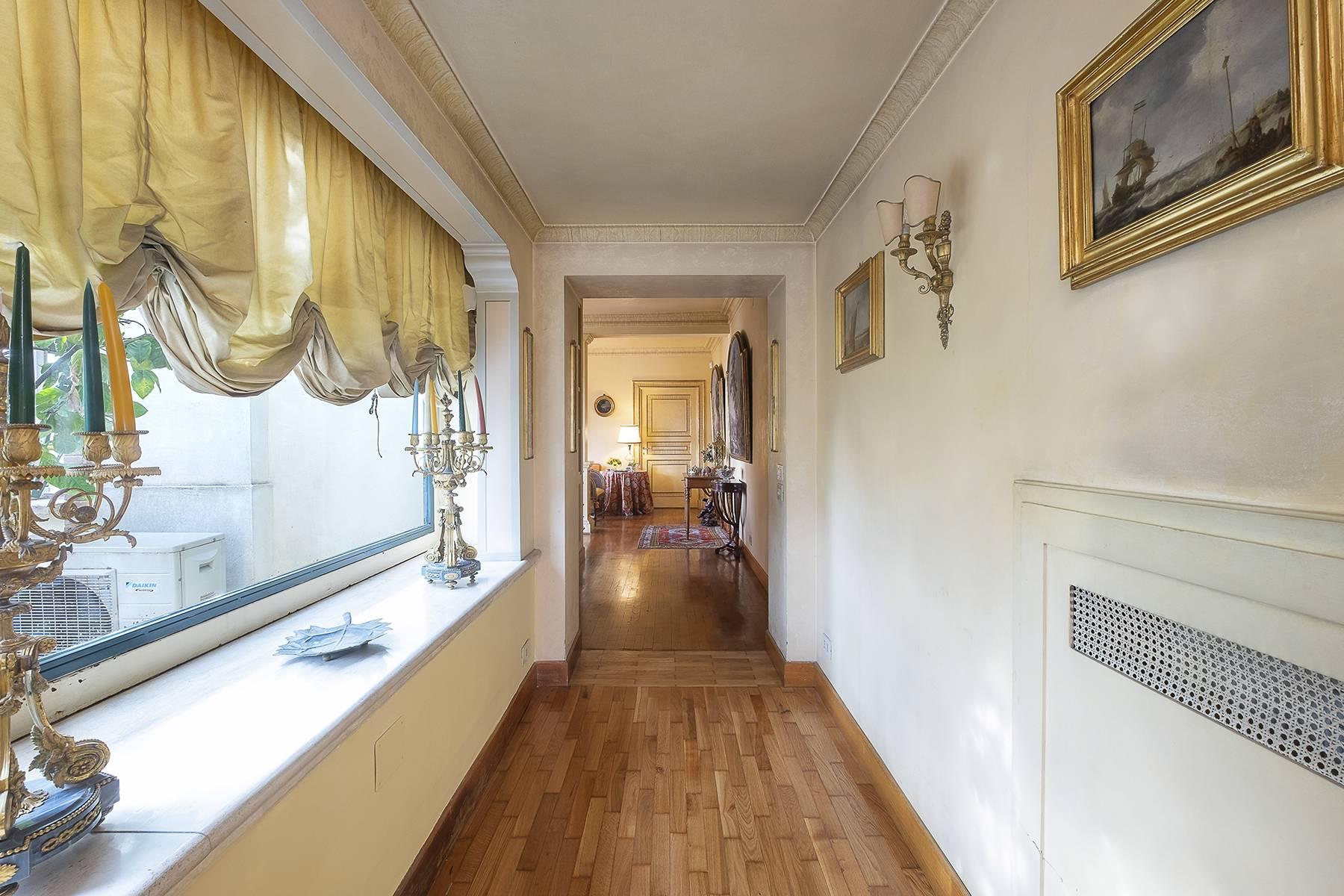 Fascinating penthouse with terraces a few steps from the Quirinale - 22