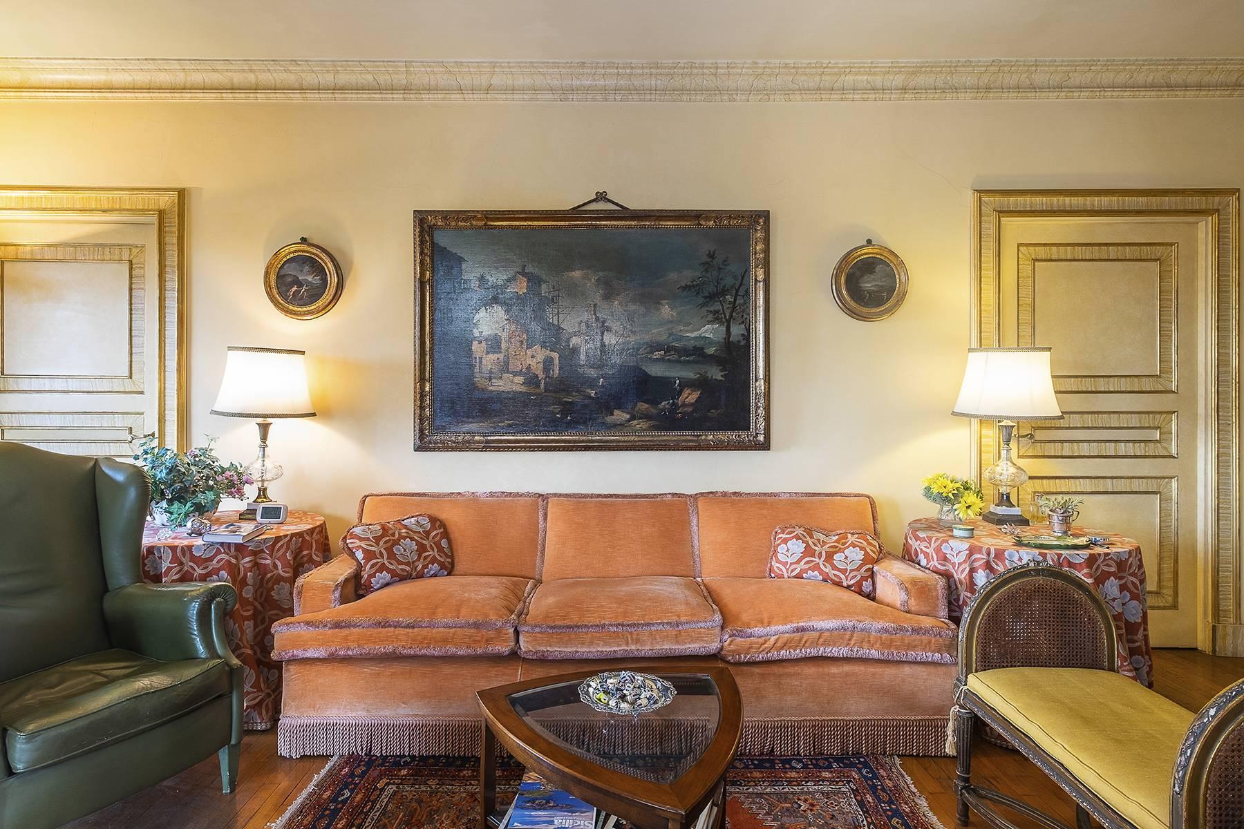Fascinating penthouse with terraces a few steps from the Quirinale - 13