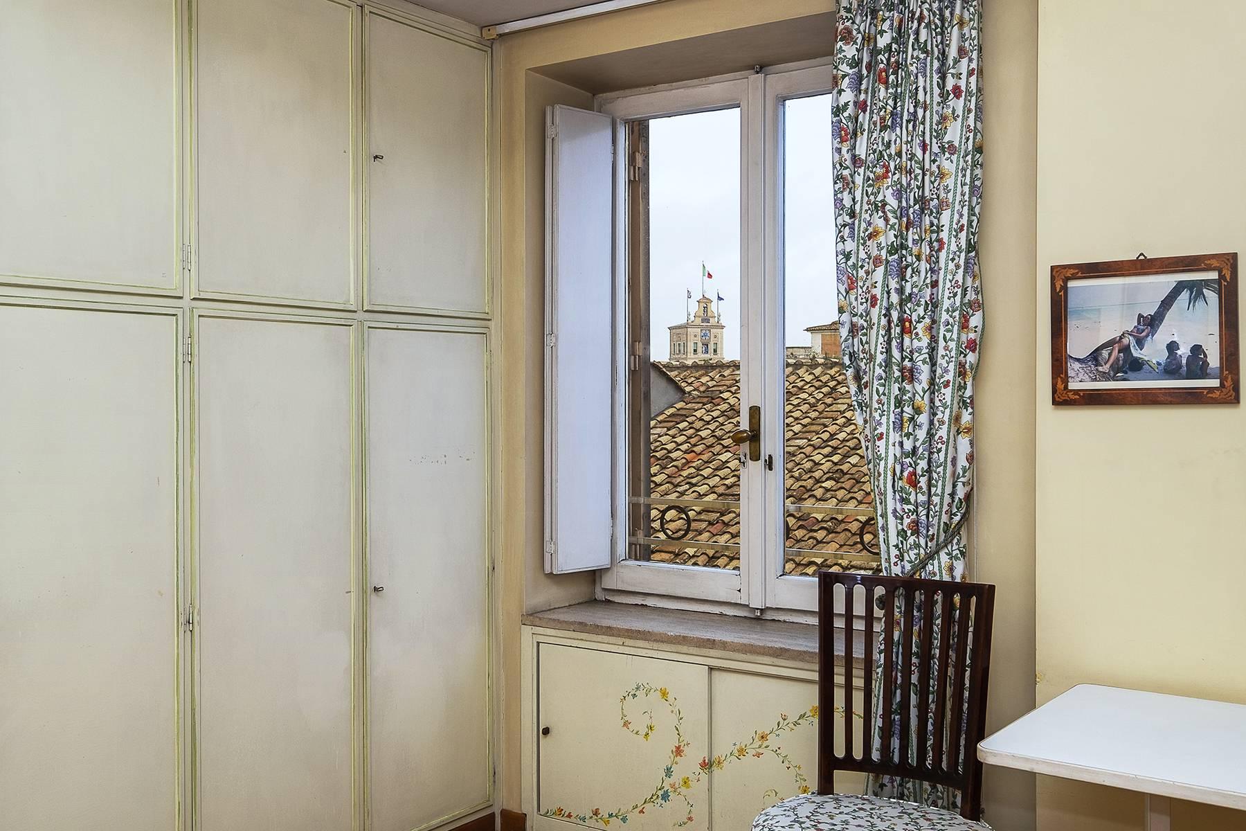 Fascinating penthouse with terraces a few steps from the Quirinale - 24