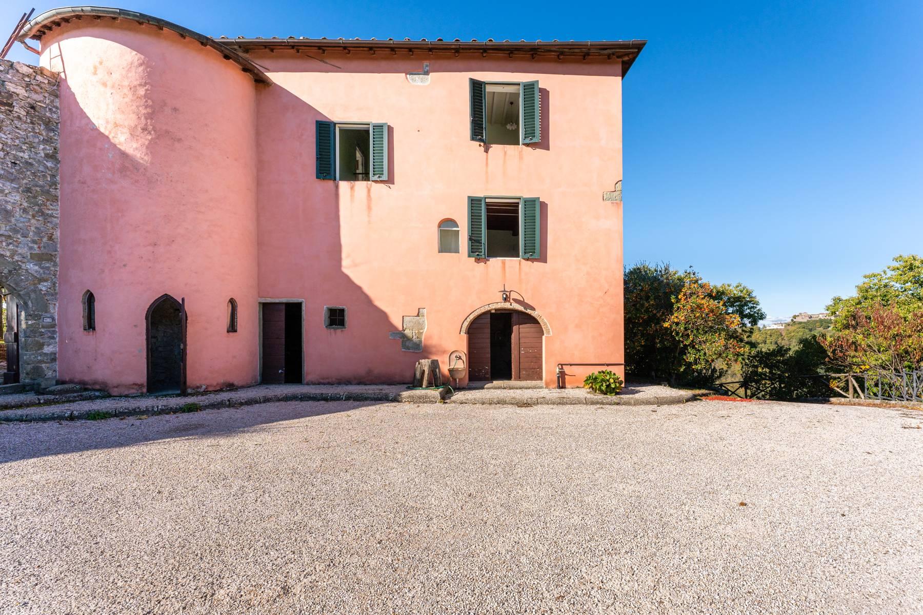 Charming townhouse close to Lucca - 2