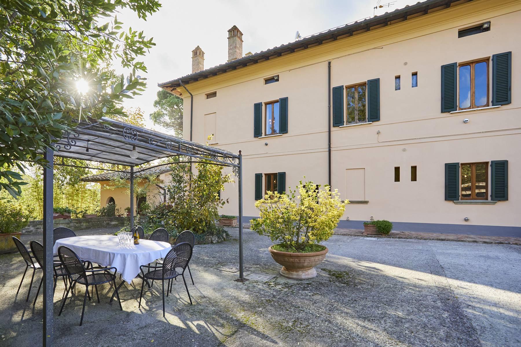 Historische Villa mit privatem See in Montepulciano - 35