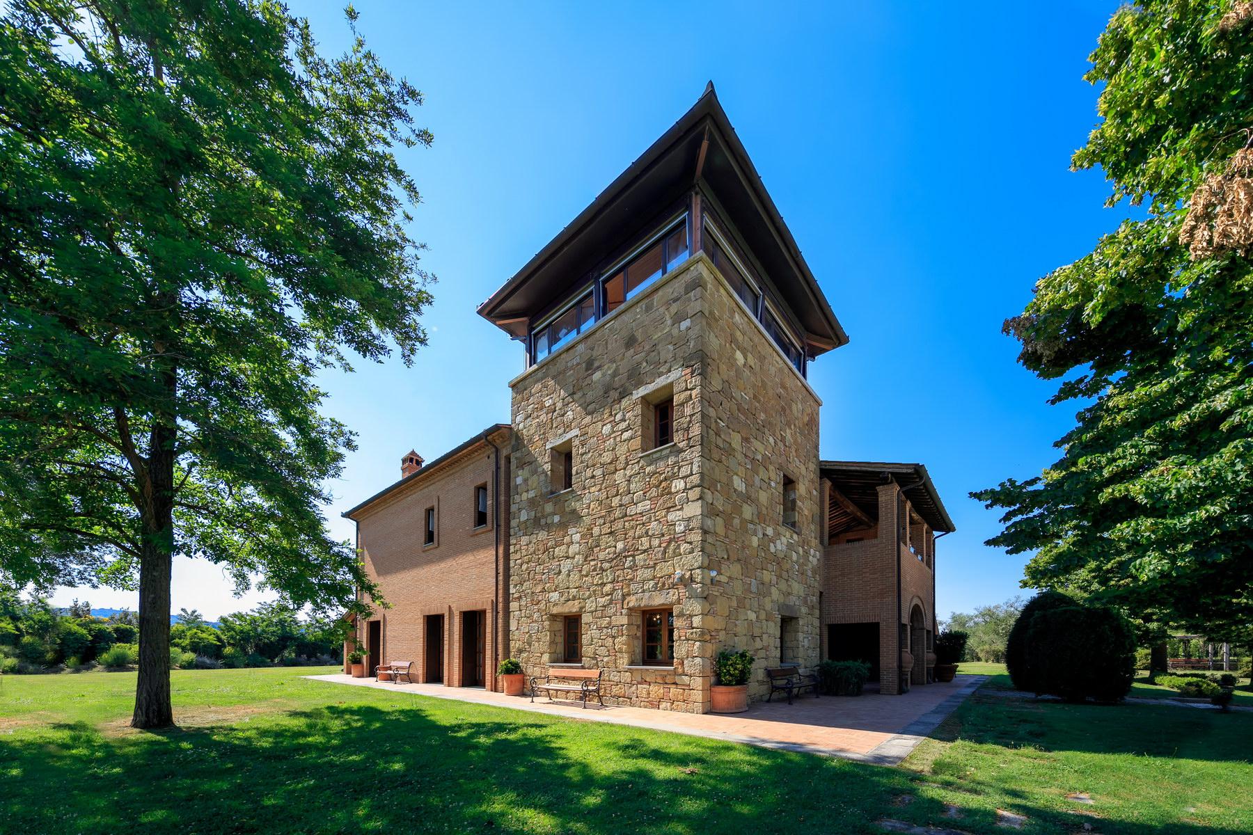Wunderschöne Villa inmitten der Weinberge von Montepulciano - 2