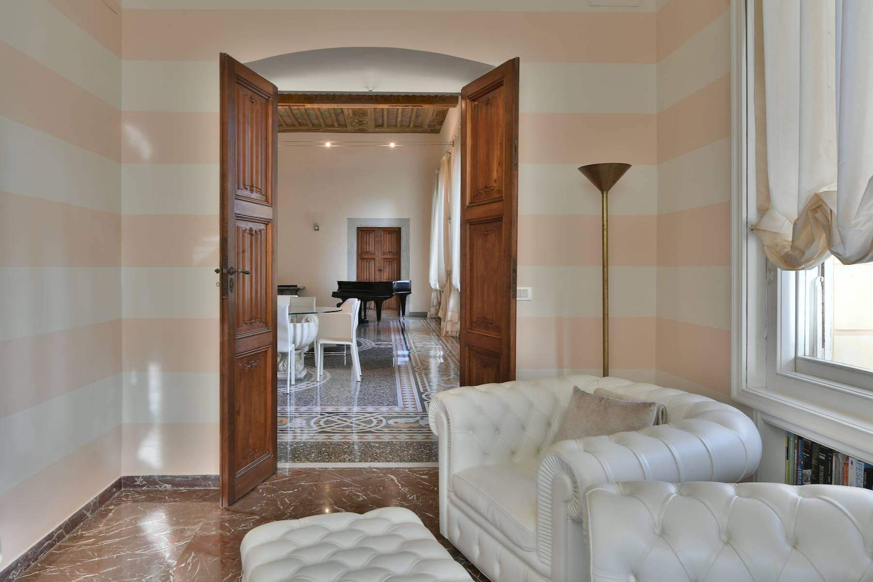 Splendid apartment in a prestigious castle in San Michele di Pagana - 15