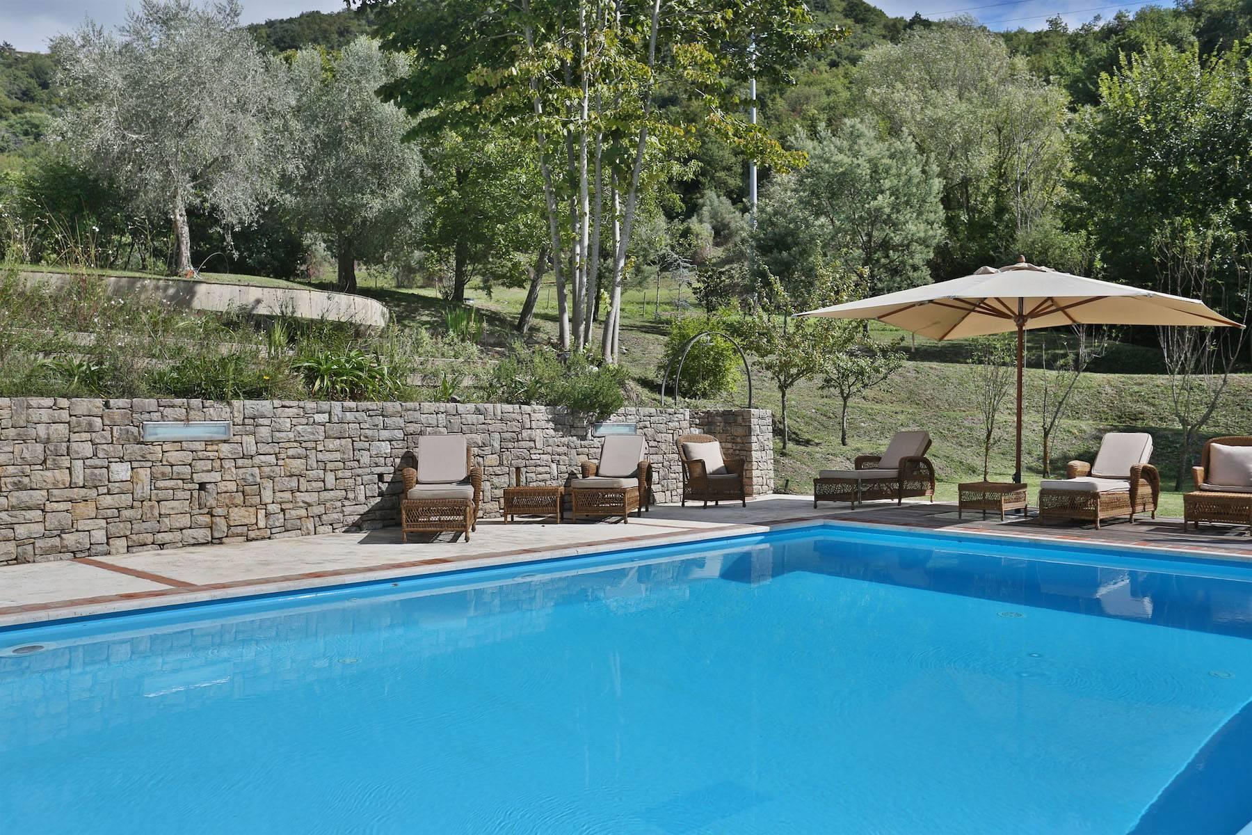 Villa idyllique dans un paysage verdoyant Toscan  - 30