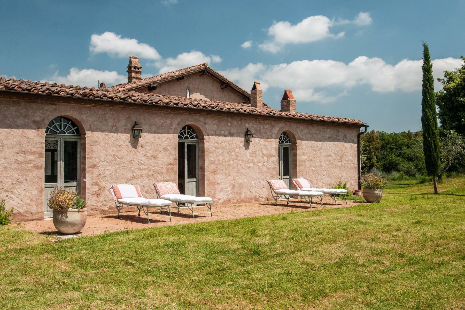 Villa prestigieuse dans les collines douces près de Montalcino - 24
