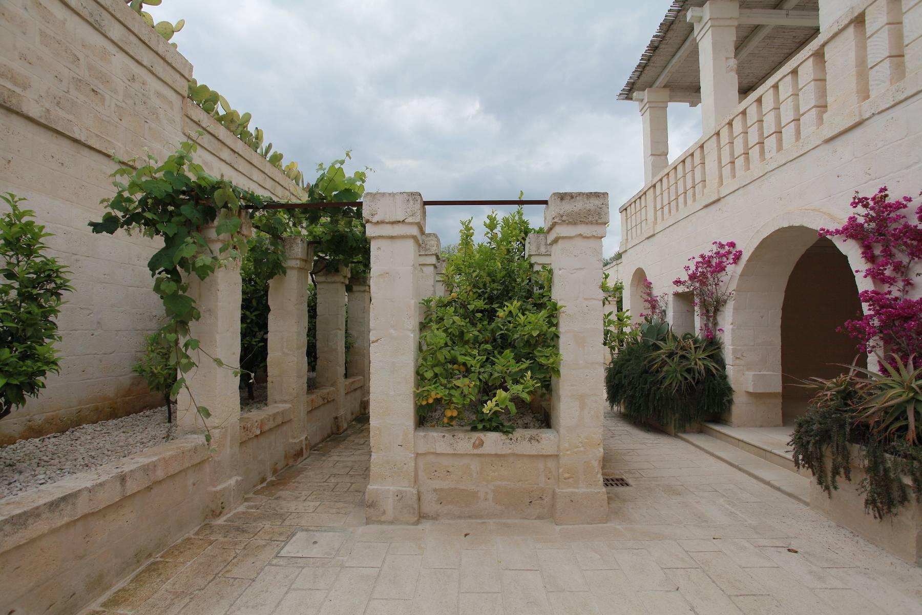 A luxurious villa in the heart of Puglia - 2