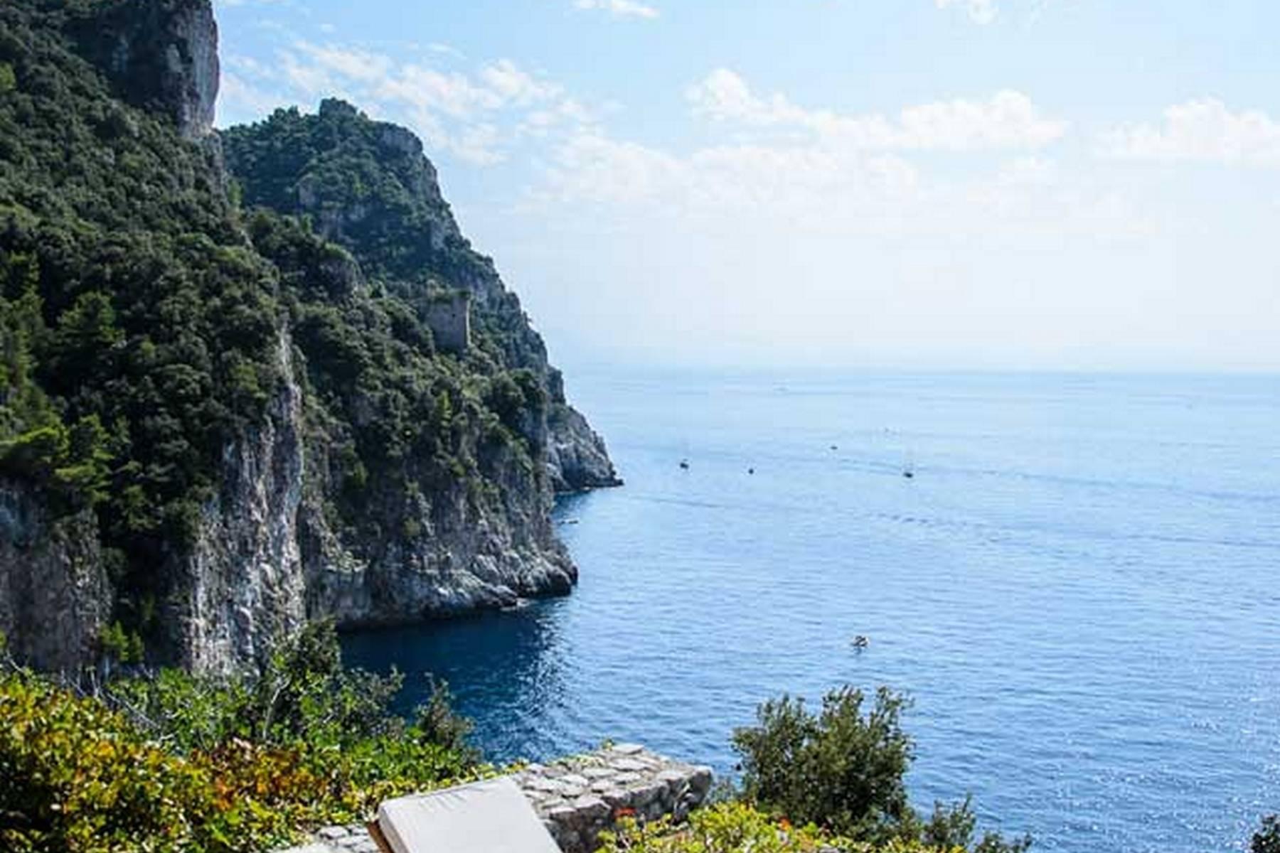 Contemporary estate with panorama of the Amalfi Coast - 14