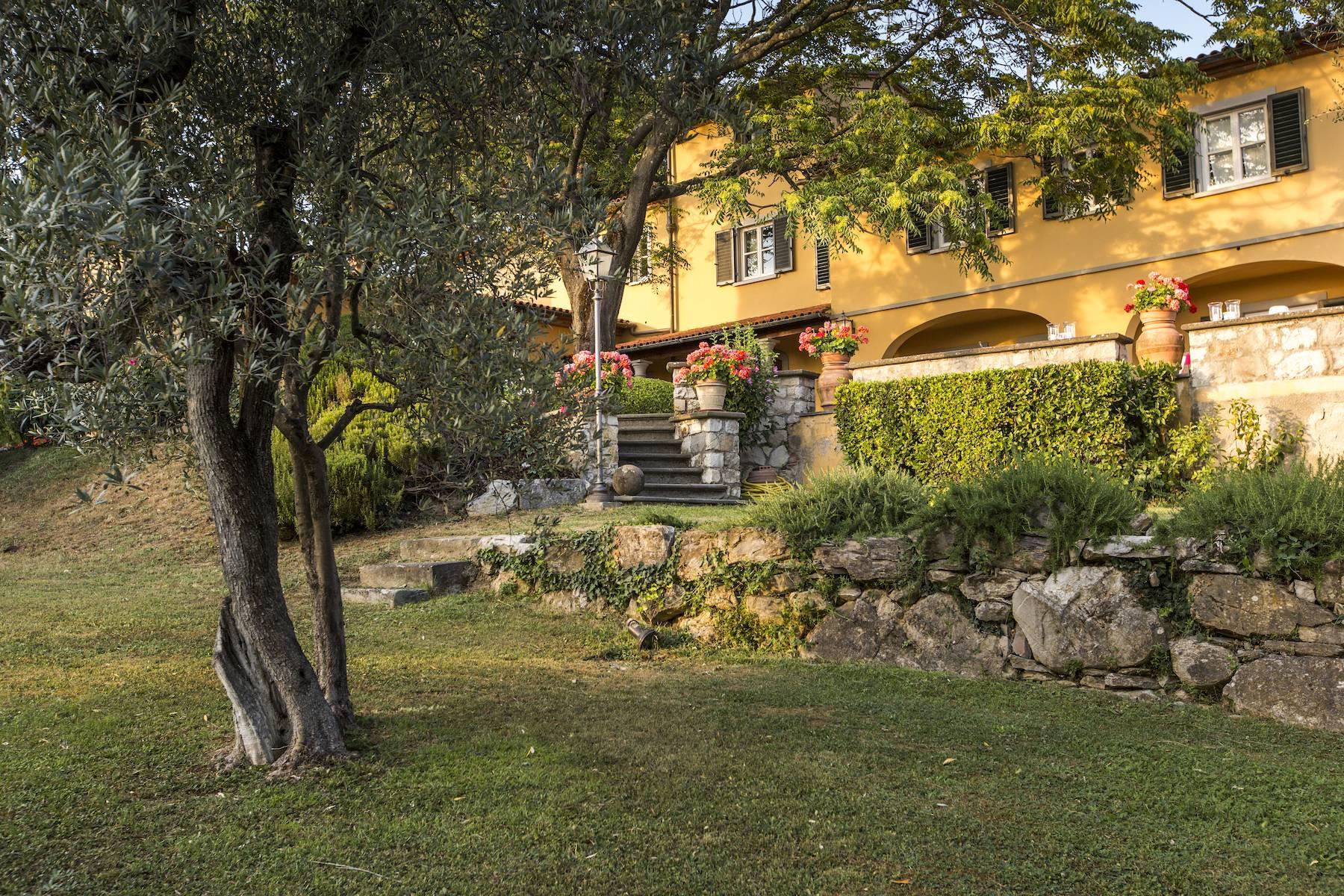 Elégante villa sur les collines de Prato - 25
