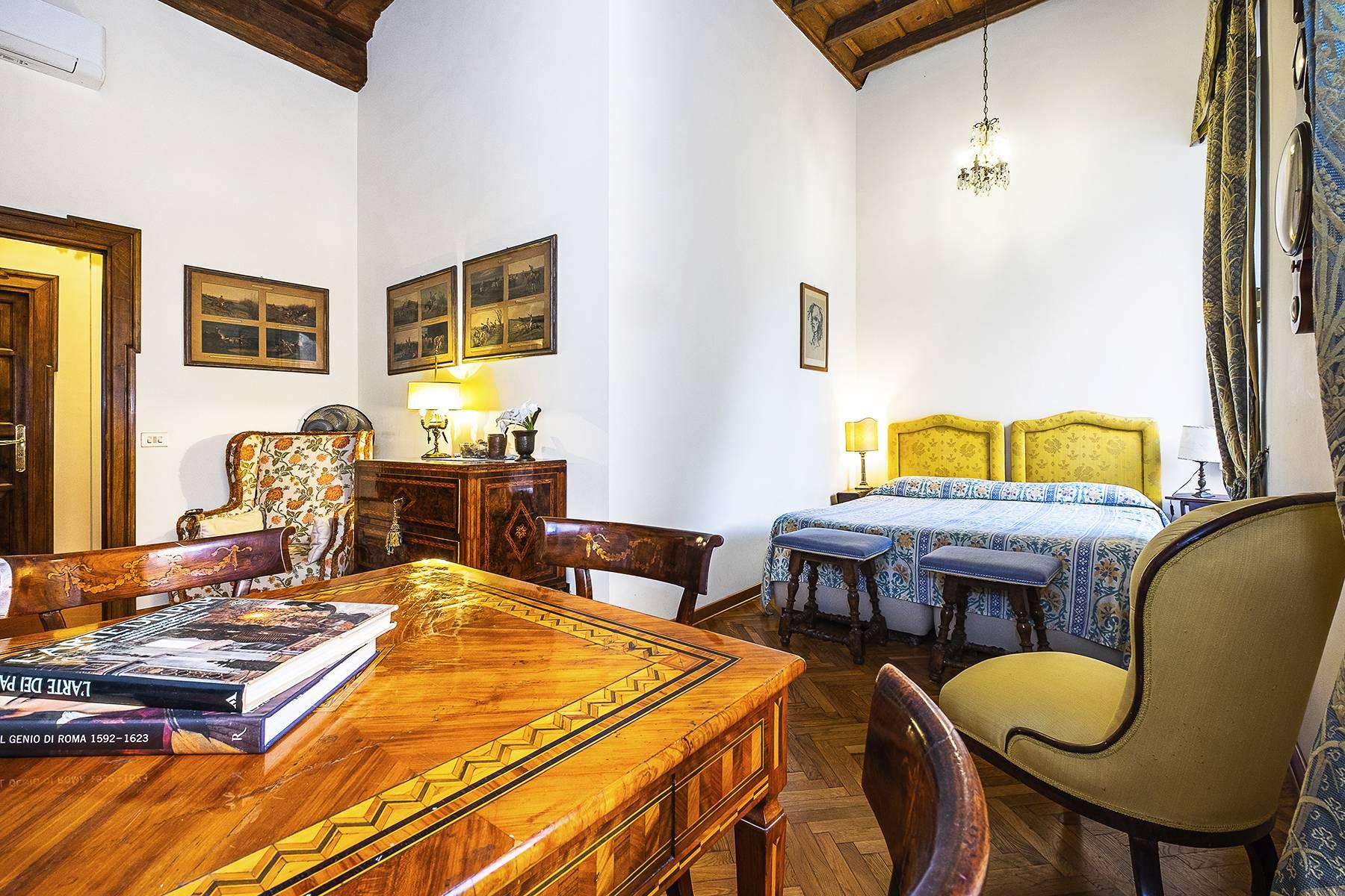 Elegantes Apartment in einem historischen Gebäude, nur wenige Schritte von der Piazza Navona entfernt - 15