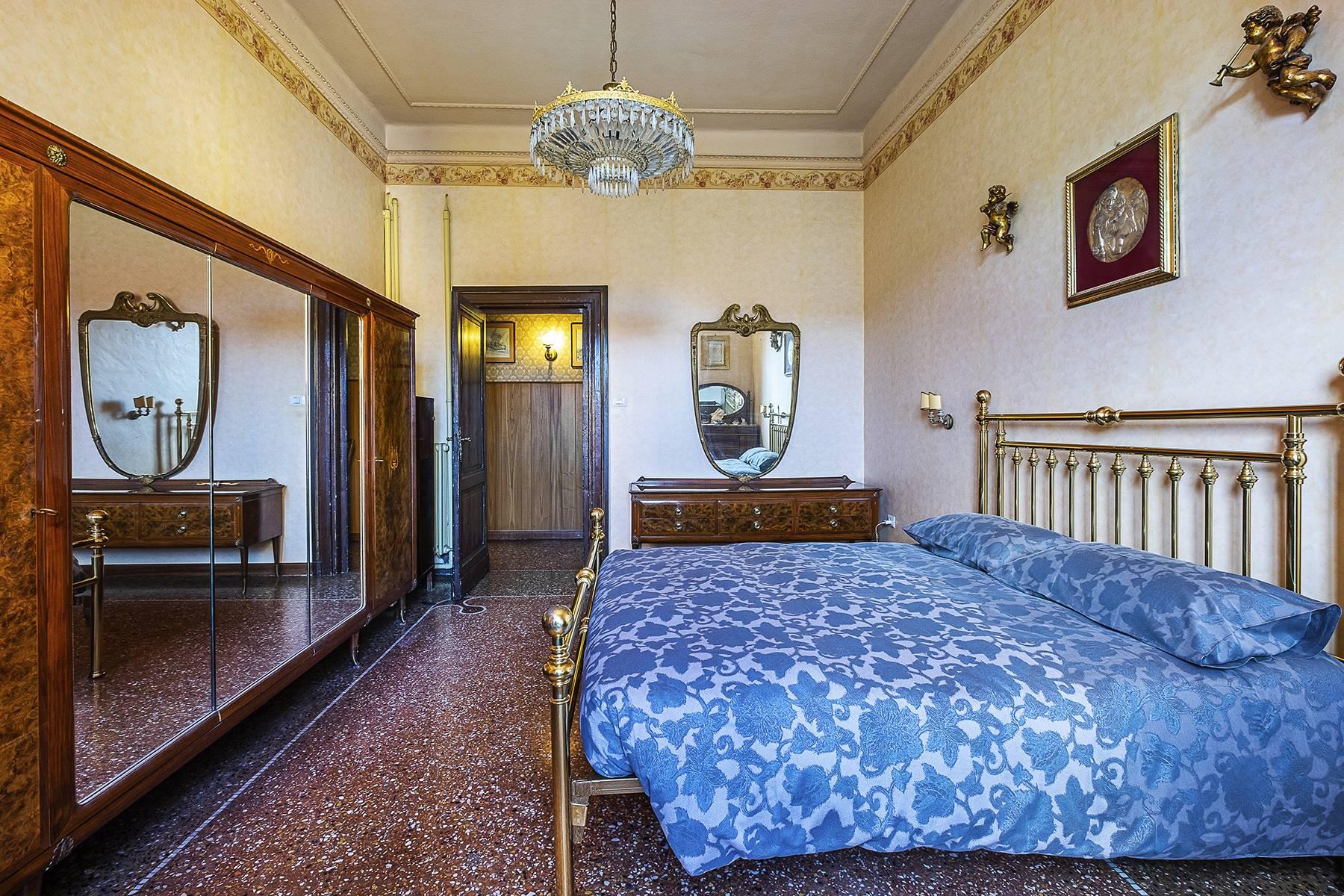 Colle Oppio, elegante appartamento a due passi dal Parco di Traiano - 12