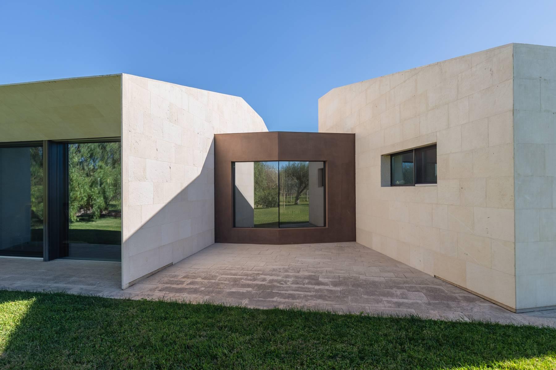 Luxury modern villa design in Noto - 38