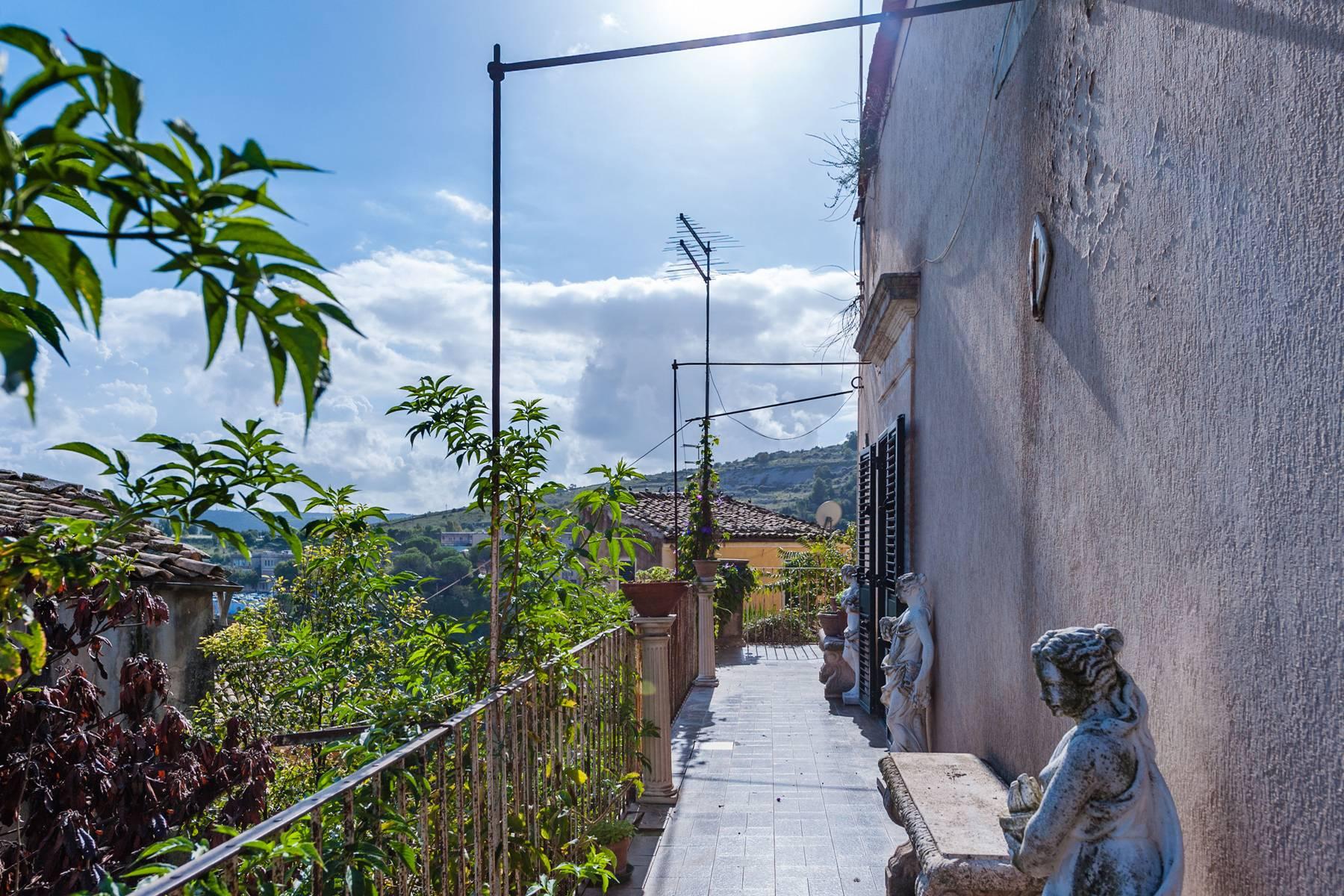 Ancient residence in the heart of Ragusa Ibla - 12
