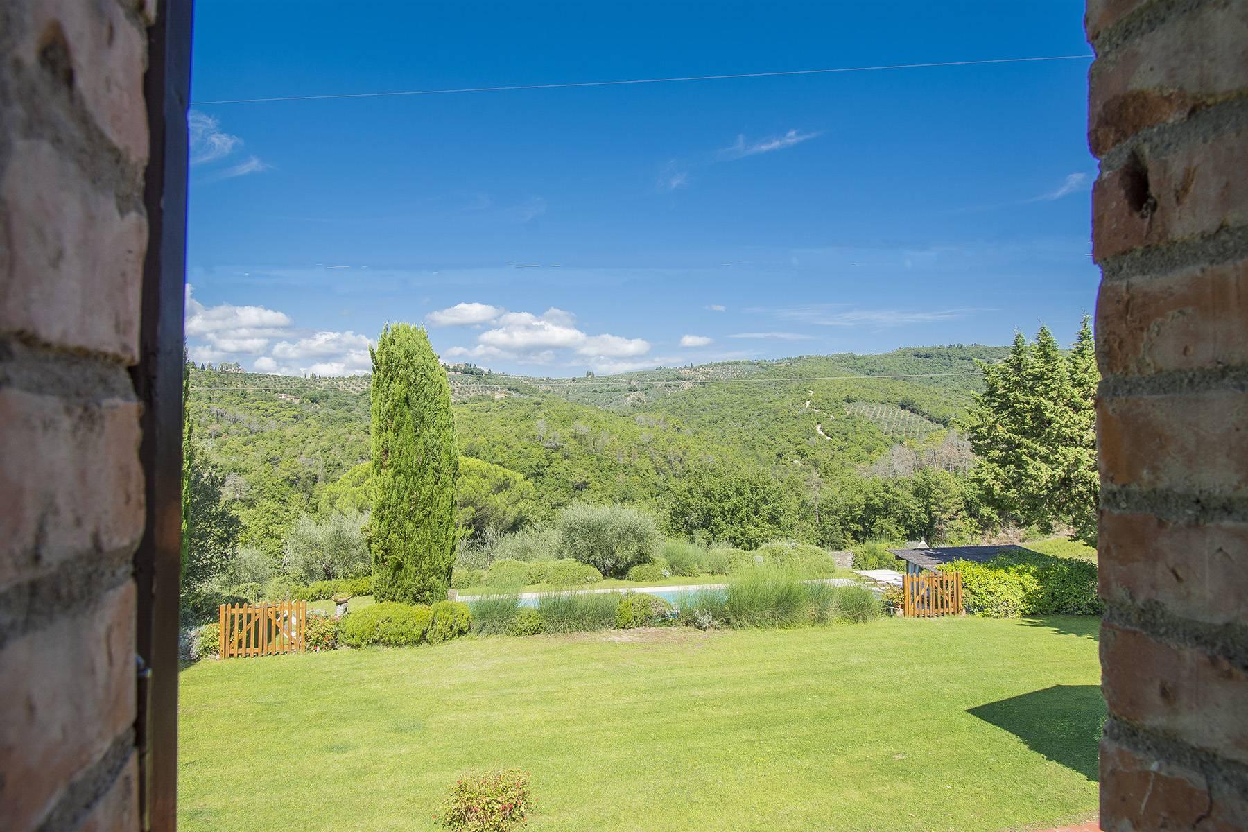 House in the Tuscan Hills for Sale - 18