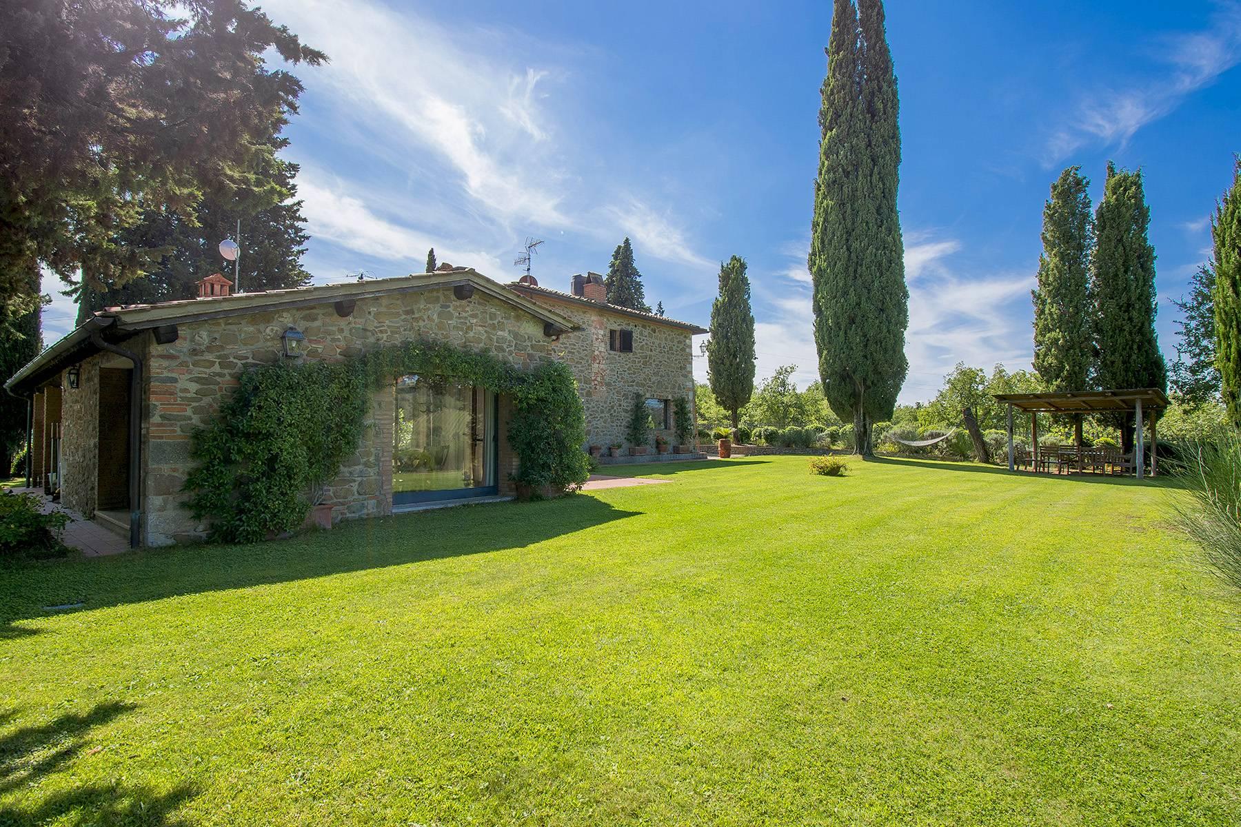 House in the Tuscan Hills for Sale - 3