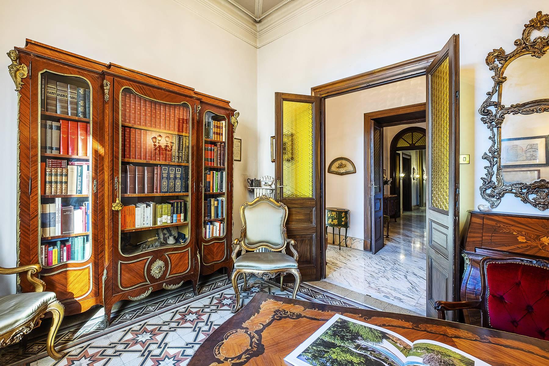 Prestigious apartment of great charm a stone's throw from the Coppedé neighborhood - 16