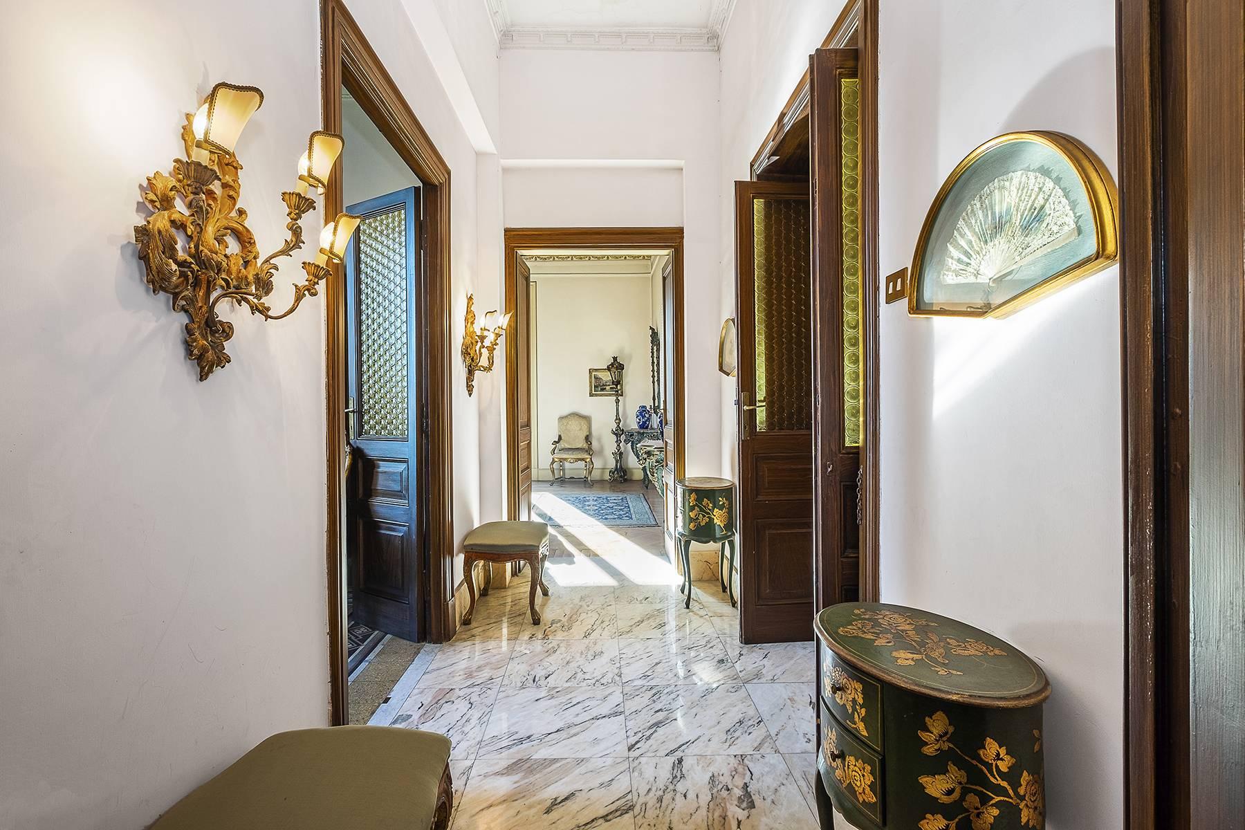 Prestigious apartment of great charm a stone's throw from the Coppedé neighborhood - 22