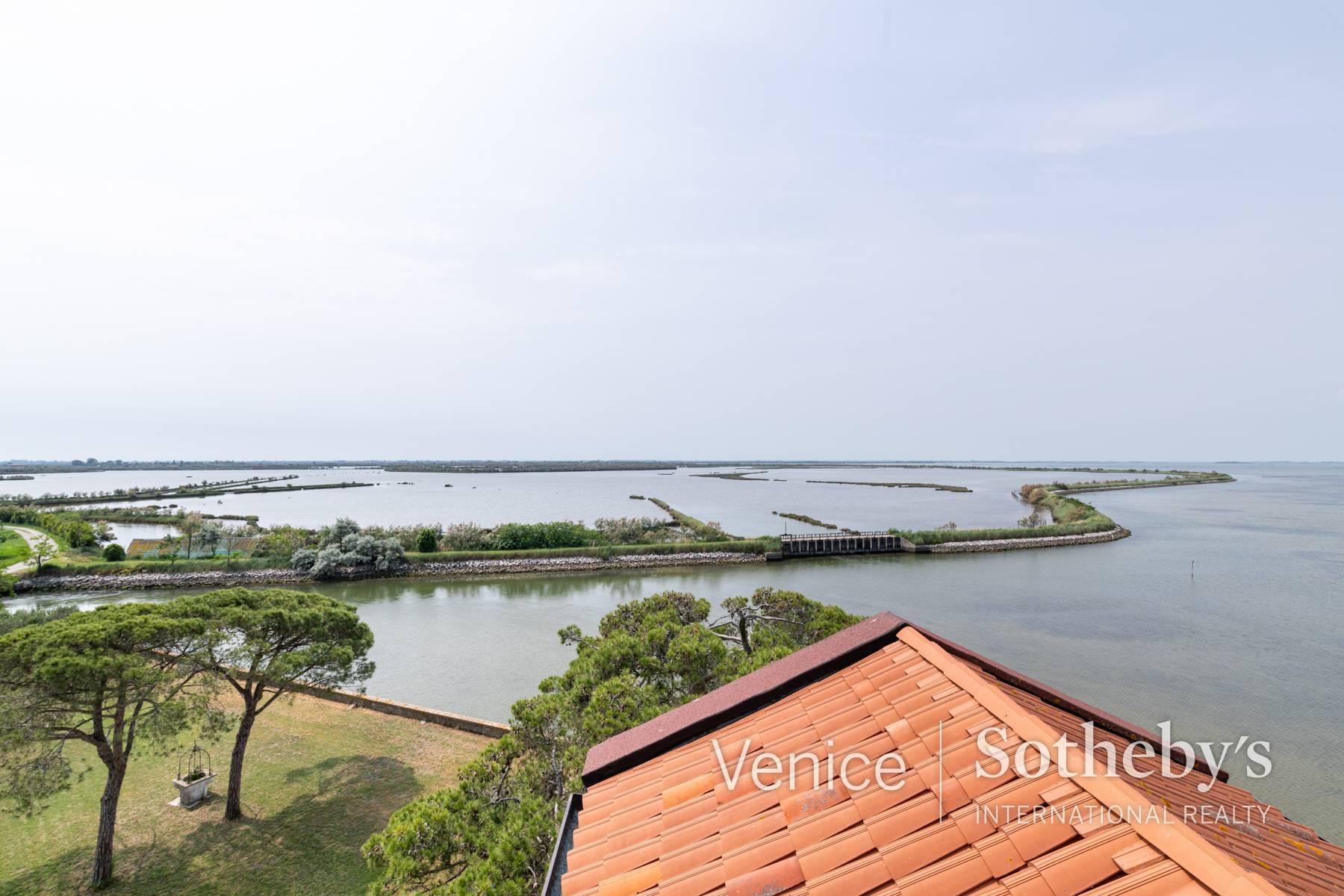 Historic Fishing and Hunting Valle in the Venetian Lagoon - 6
