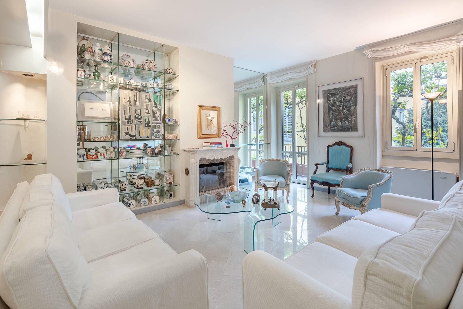 Charming penthouse in Brera - 9