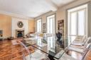 Charme e dettagli d'epoca in una delle zone più vivaci  e centrali della città, in vendita, Milano | Sotheby’s Realty Italy - 5