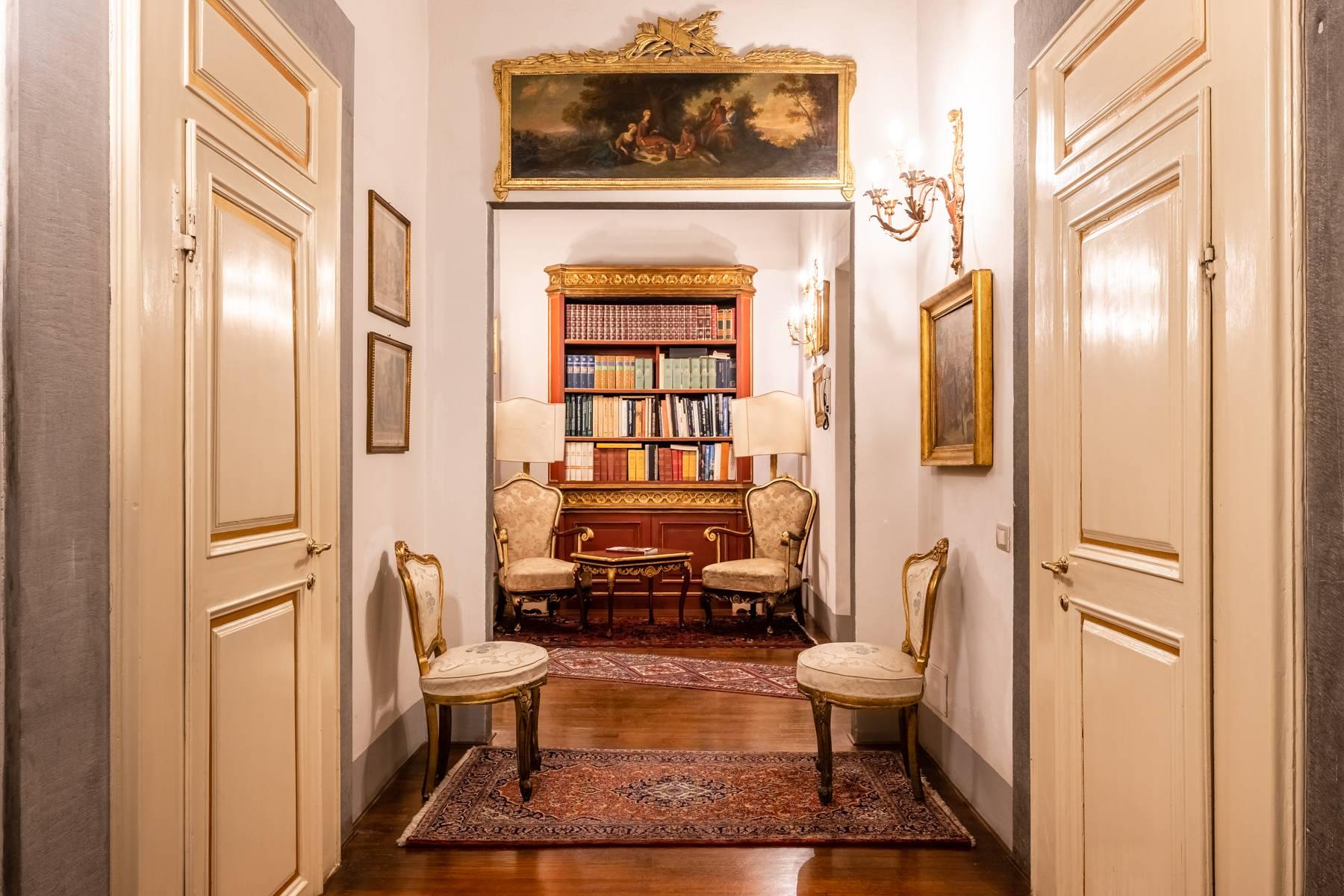 Apartment in historic building in the heart of Pisa - 9