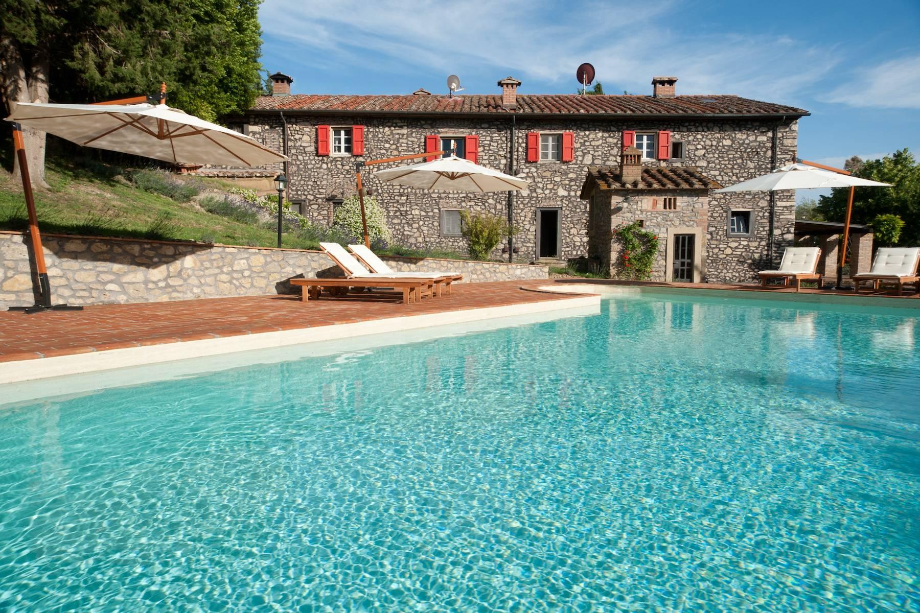 Ancient stone farmhouse on the hills of Montecatini Val di Cecina - 1