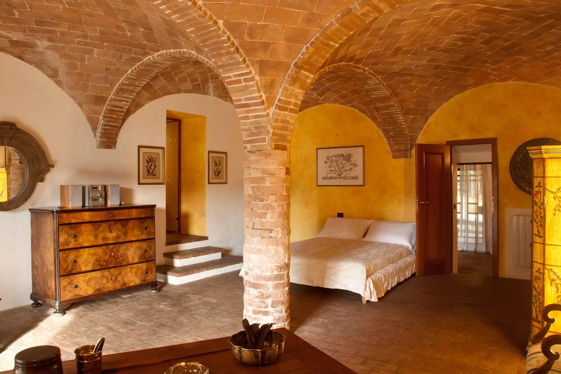 Ancient stone farmhouse on the hills of Montecatini Val di Cecina - 29
