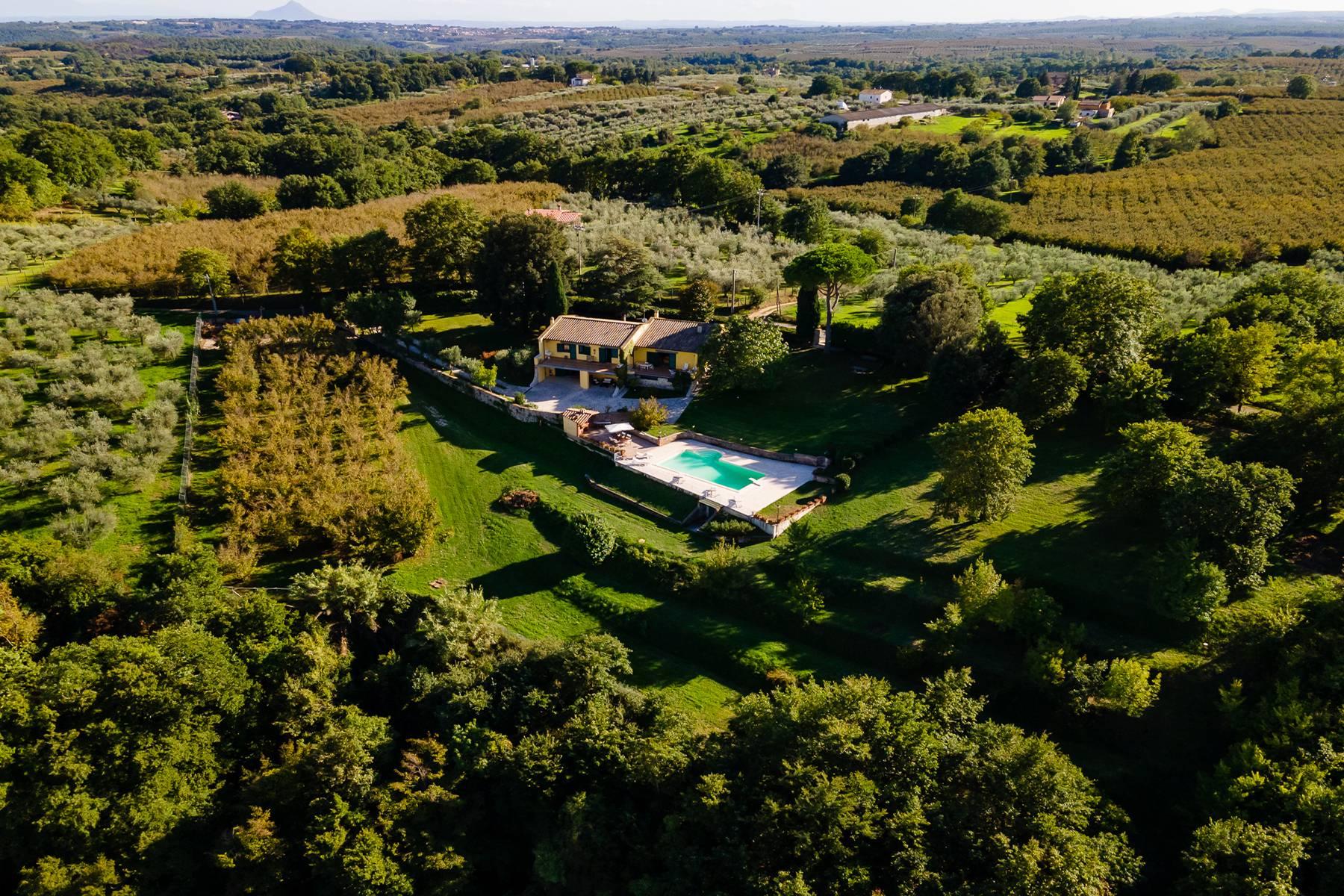 Villa de campagne avec parc et piscine dans le plus beau paysage du Latium - 31