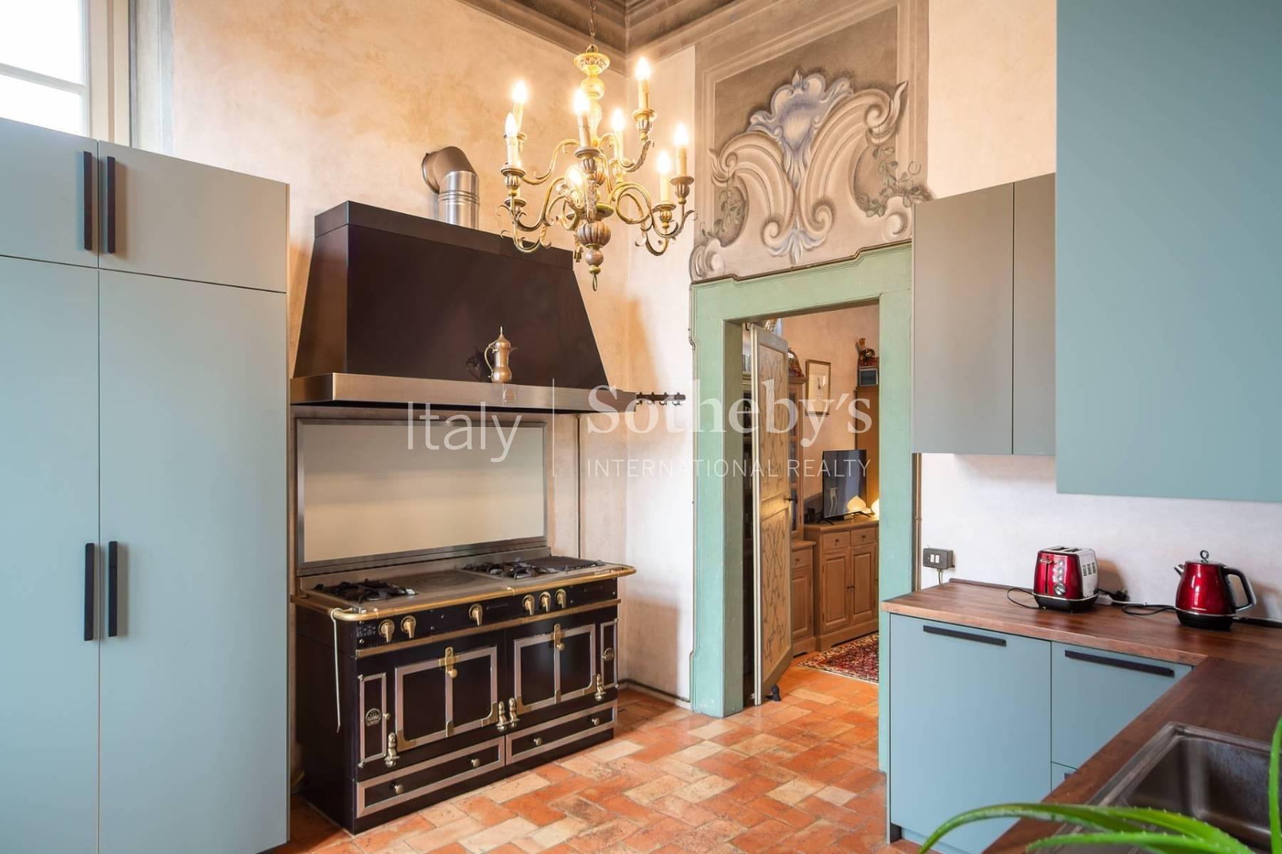 Apartment in noble palace in the heart of Franciacorta - 9