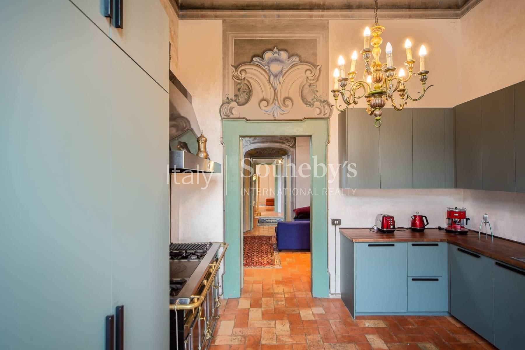Apartment in noble palace in the heart of Franciacorta - 10