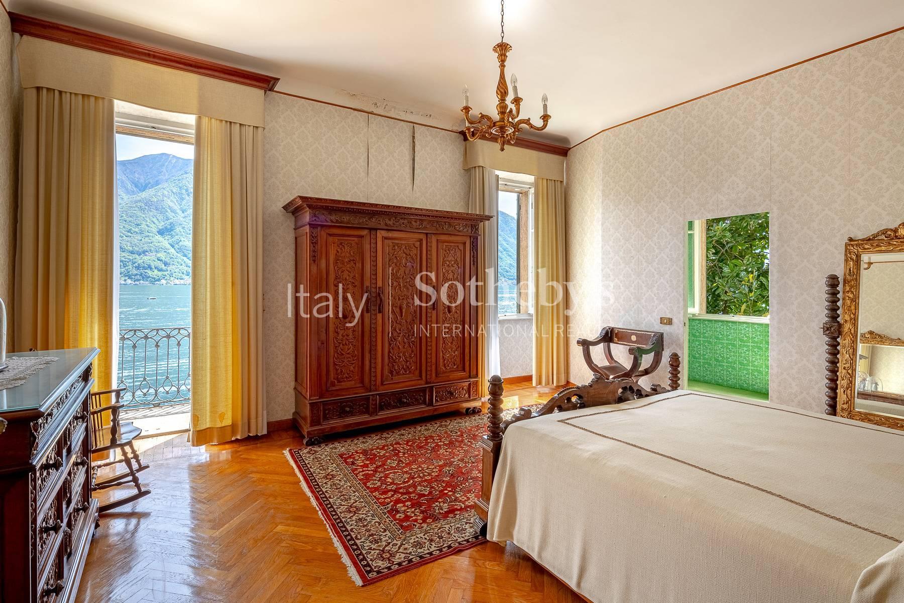 Elegant 1900s villa with direct access to the lake - 15