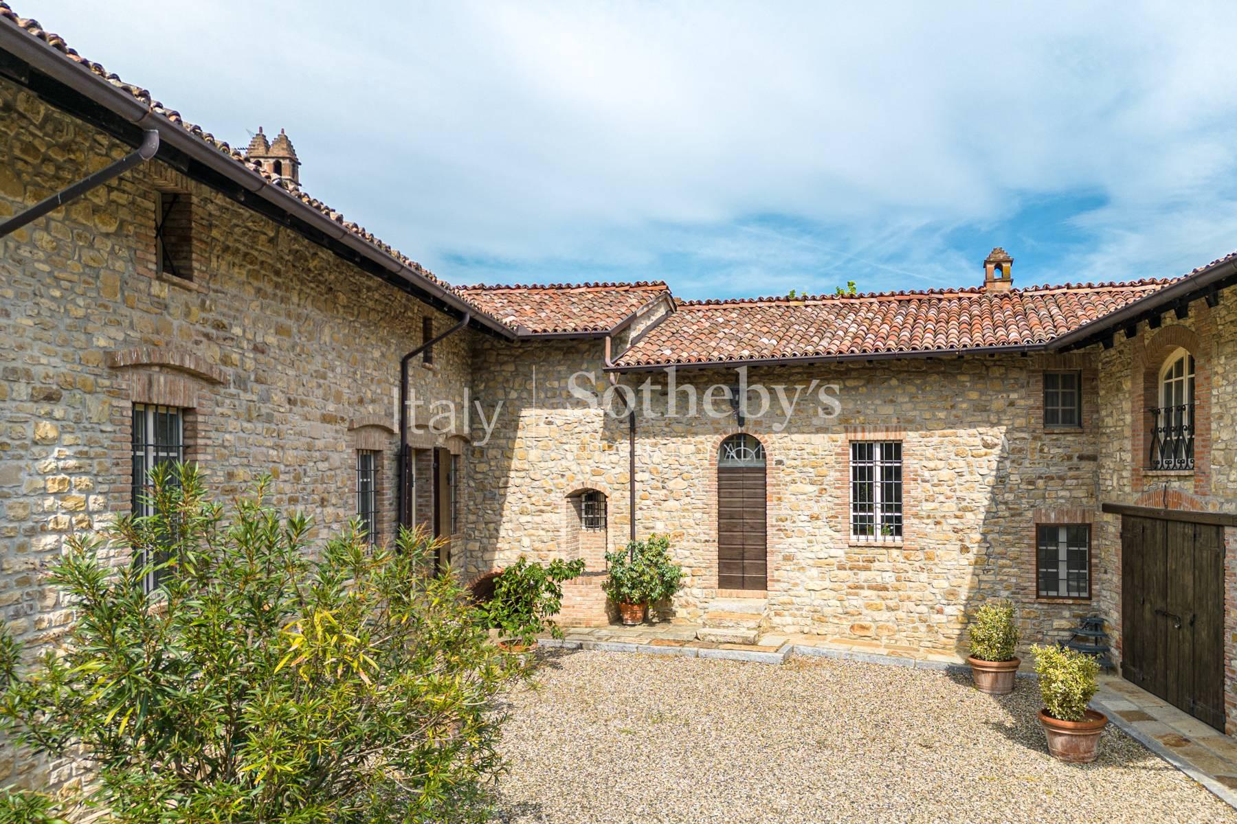 Stone country house in Val Luretta - 7